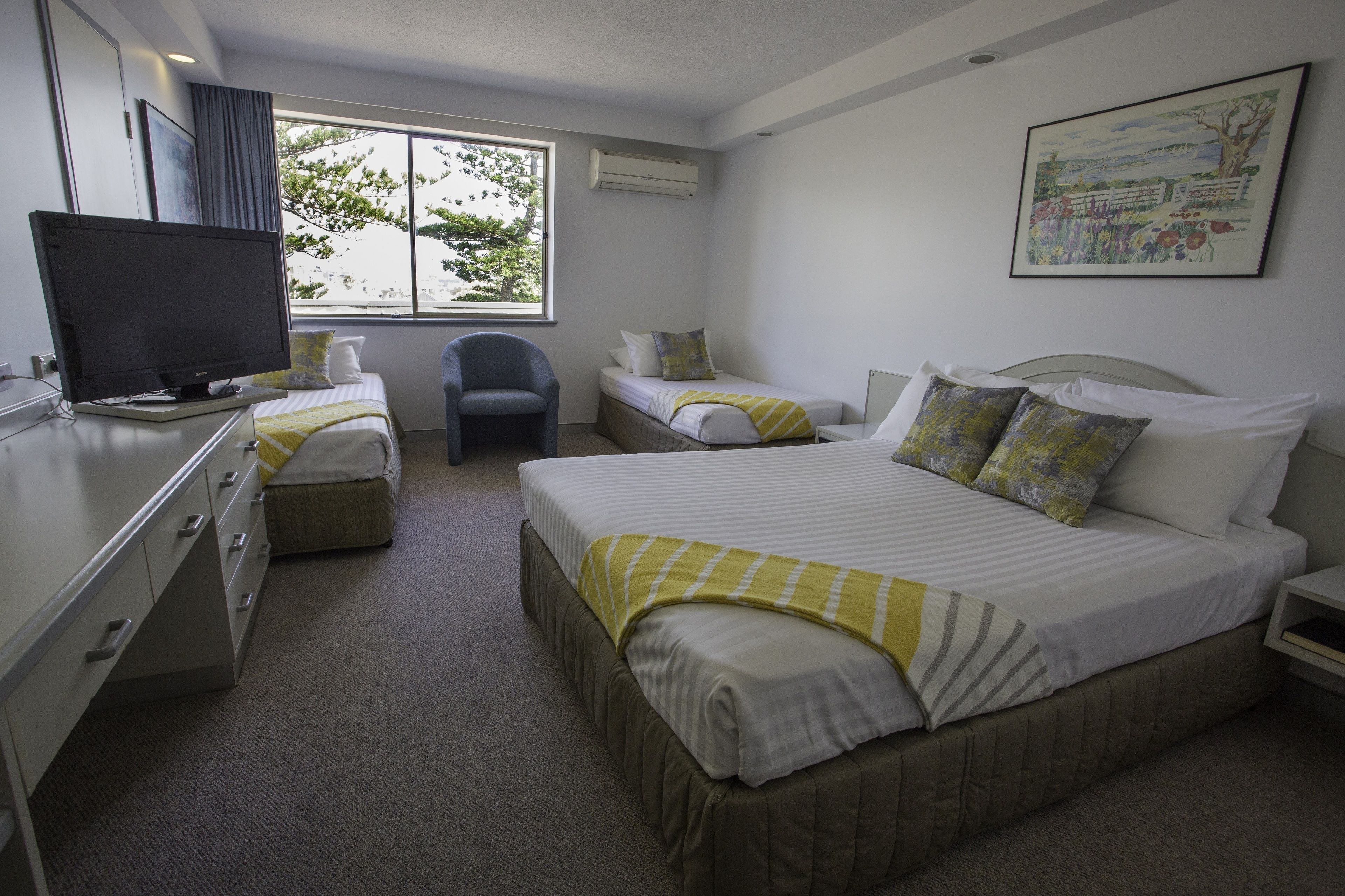 Newcastle Beach Hotel