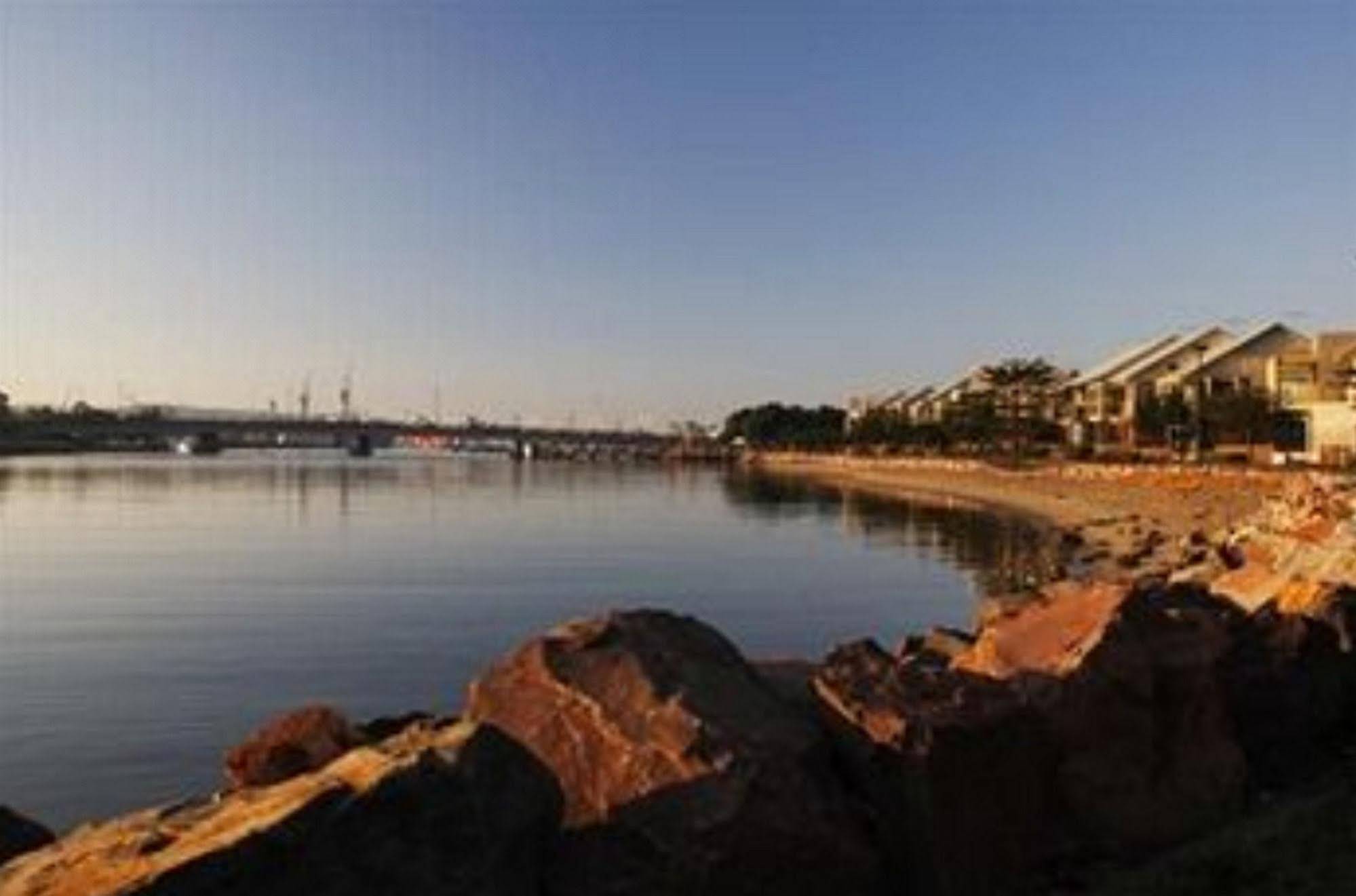Newcastle Harbourside Terraces