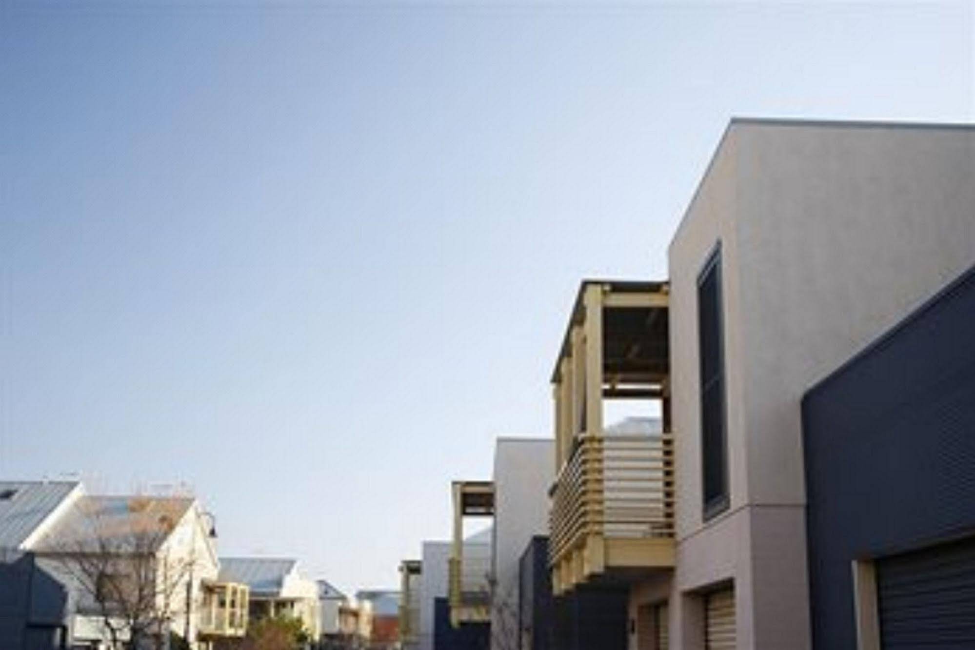 Newcastle Harbourside Terraces