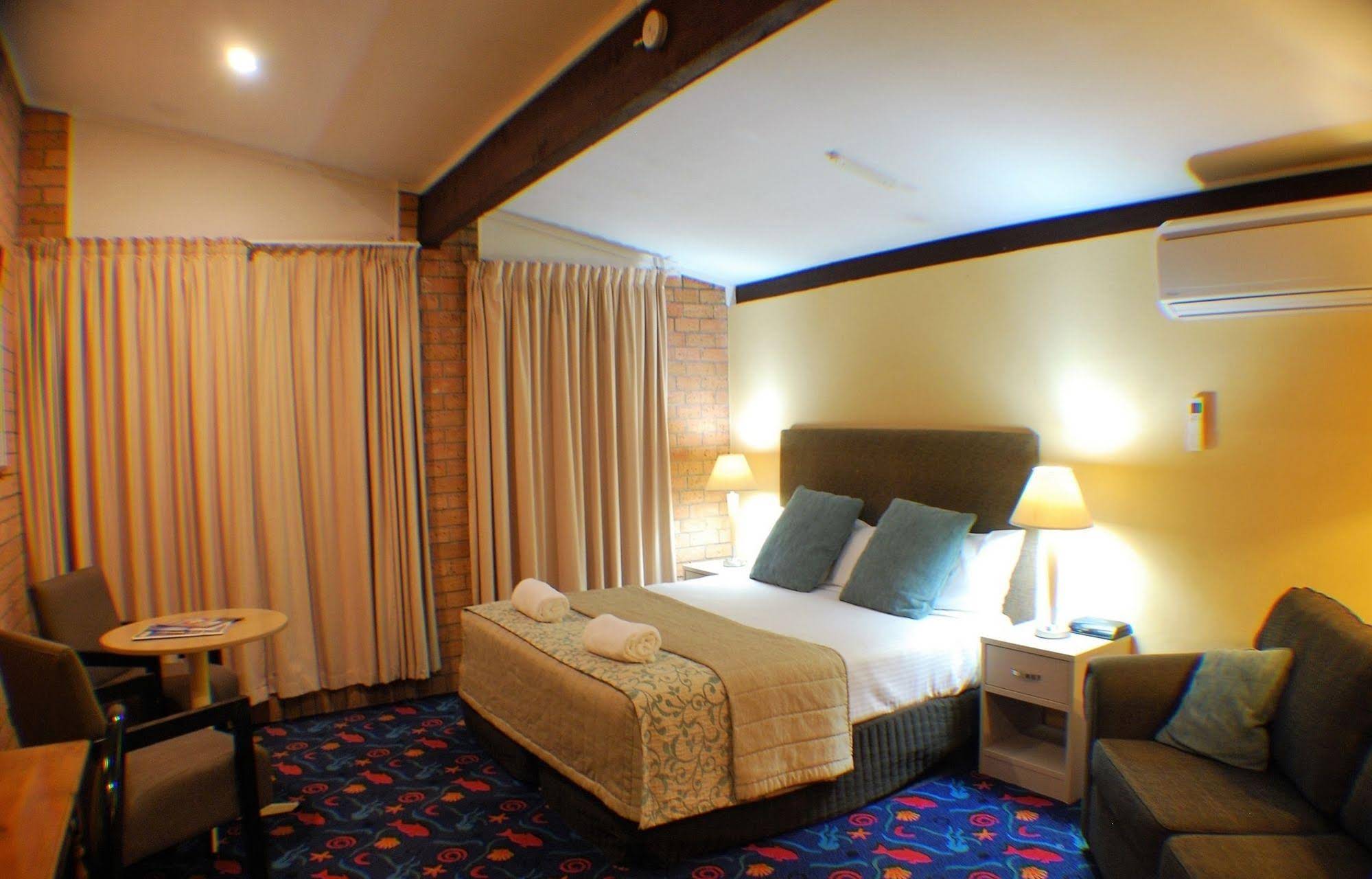 Newcastle Links Motel