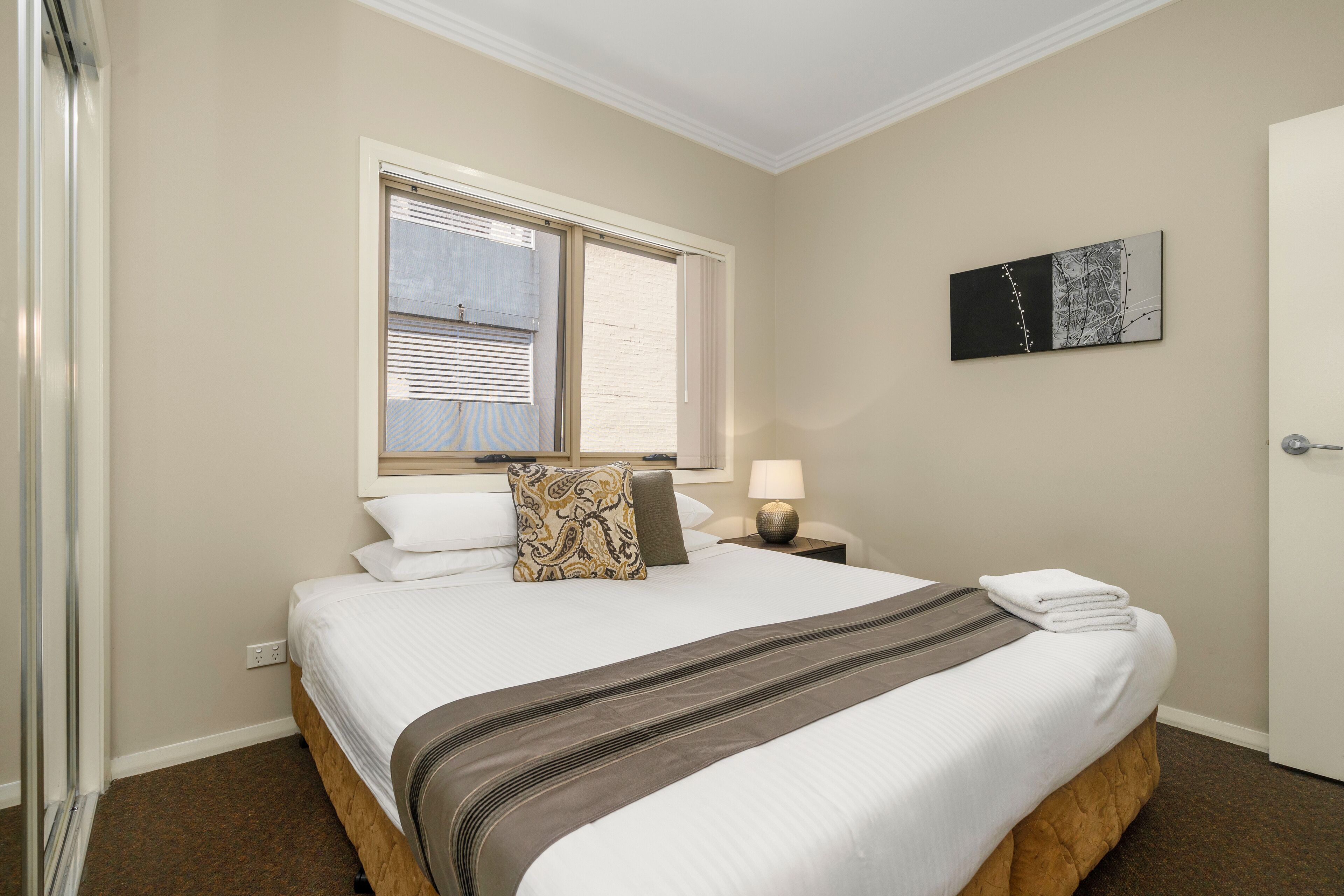 Newcastle Short Stay Apartments Birmingham Garden Townhouses