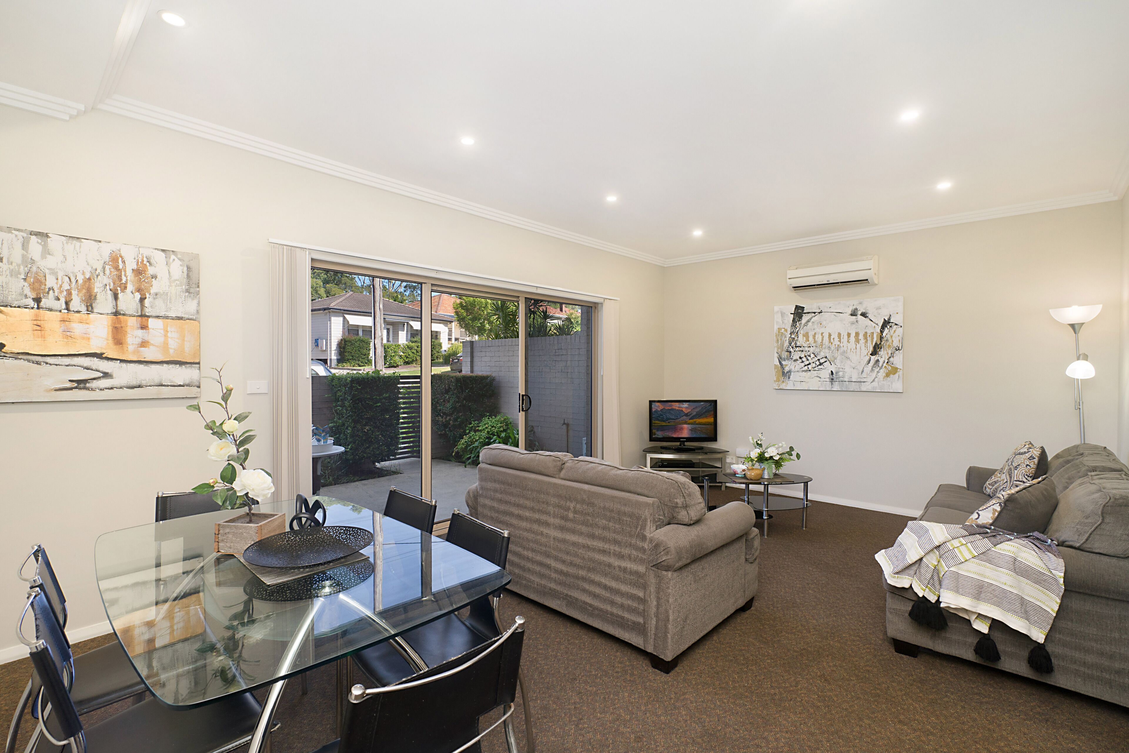 Newcastle Short Stay Apartments Birmingham Garden Townhouses