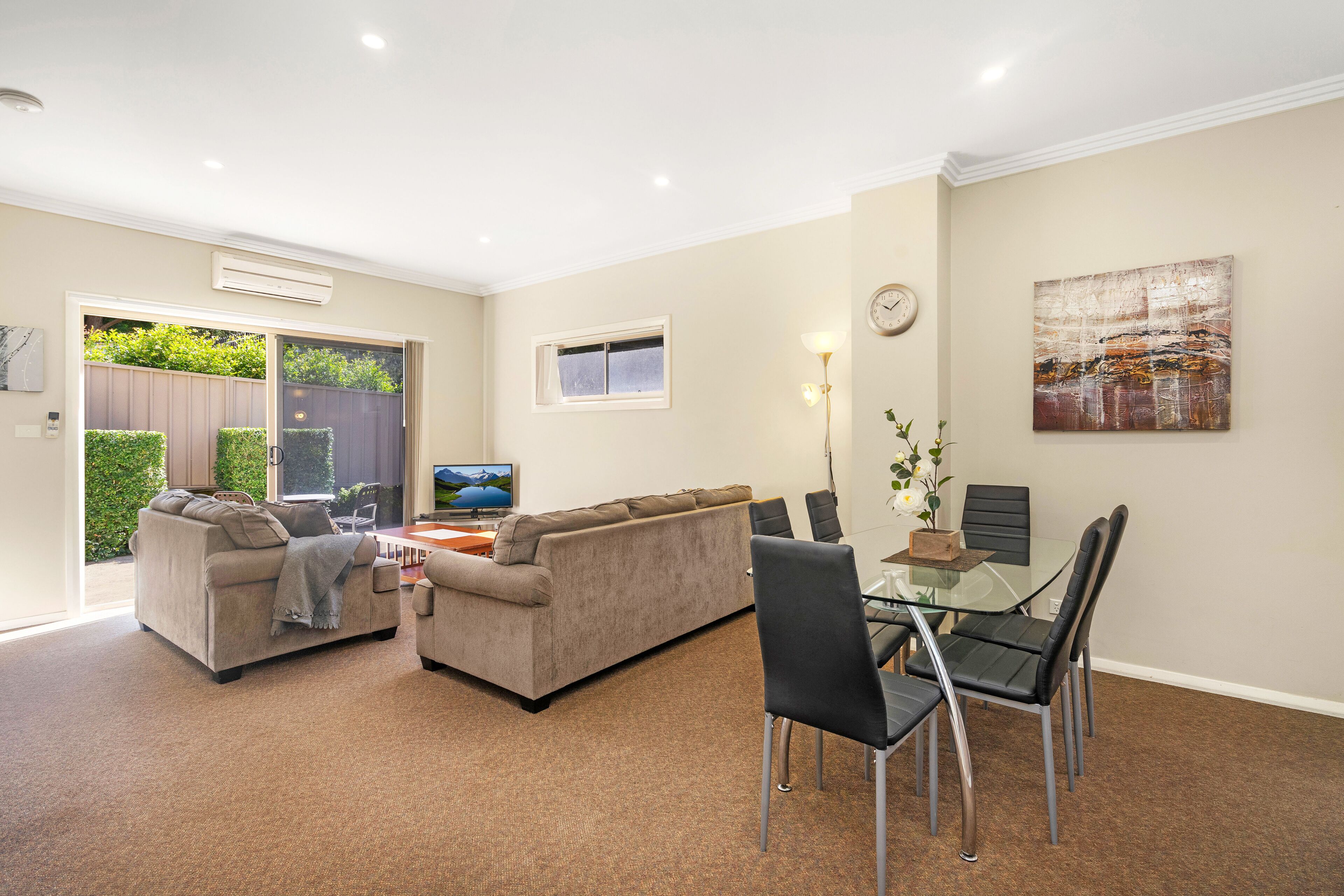 Newcastle Short Stay Apartments Birmingham Garden Townhouses