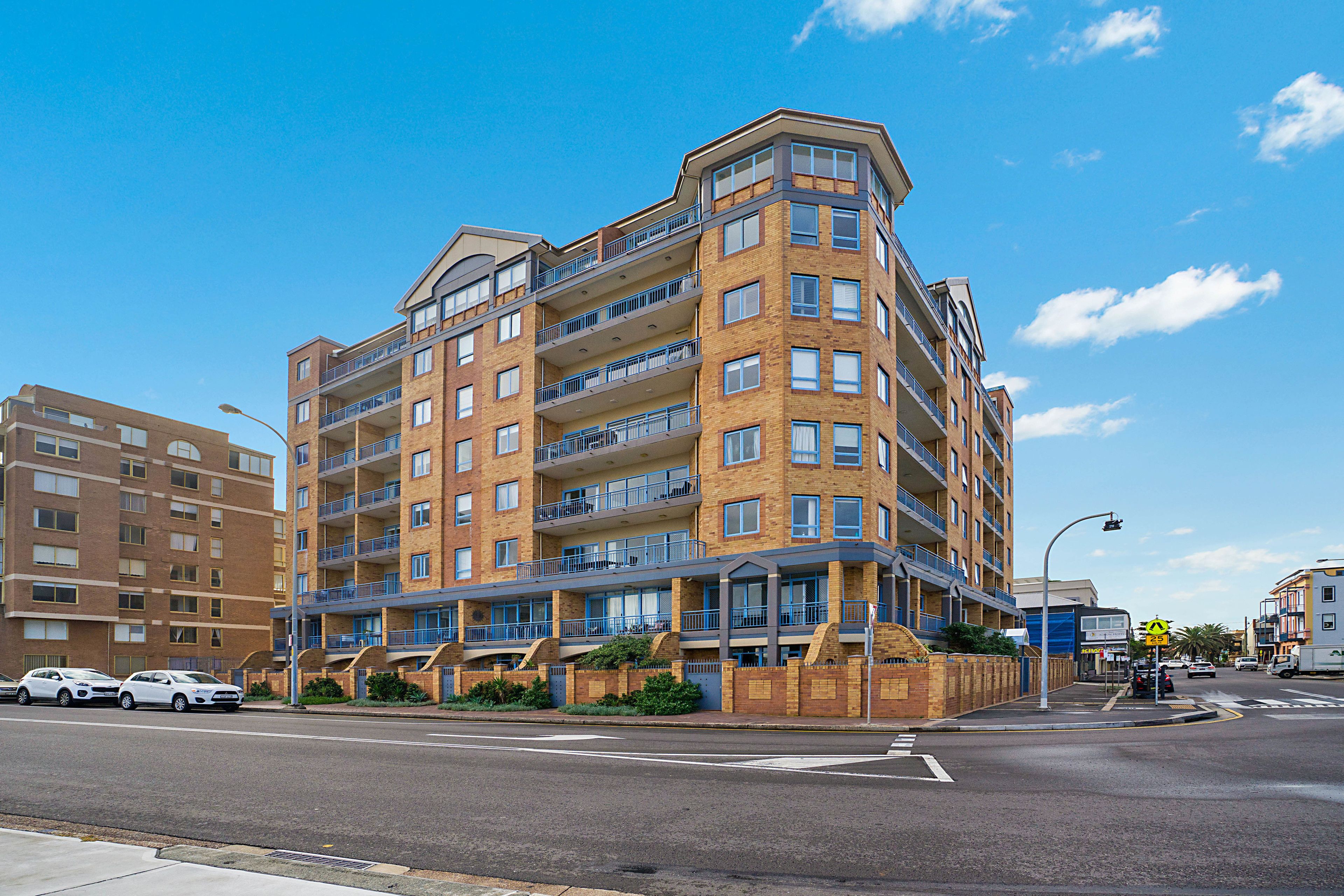 Newcastle Terraces & Apartments - Sandbar Townhouse