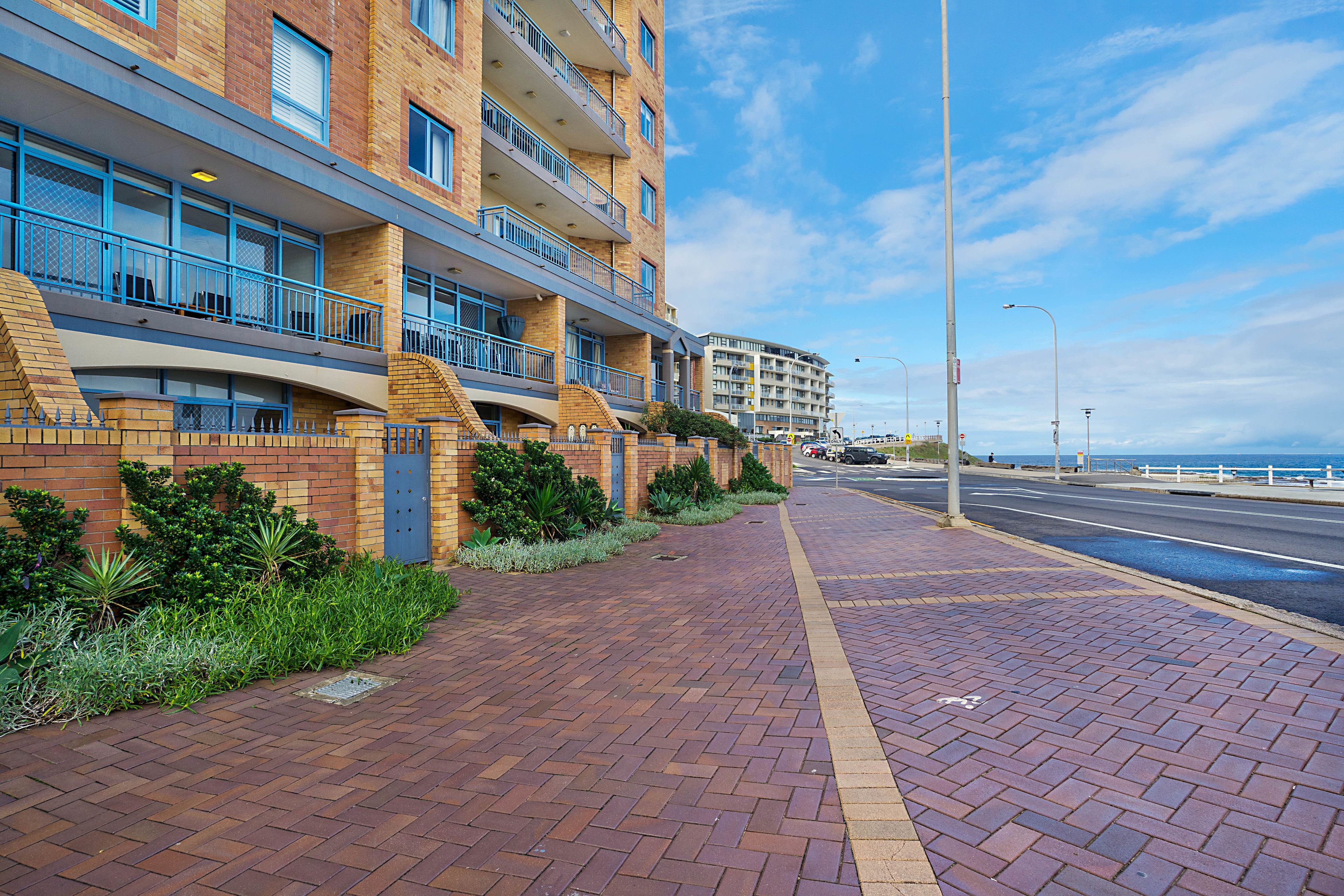 Newcastle Terraces & Apartments - Sandbar Townhouse