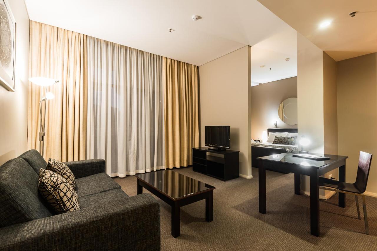 The Clarendon Hotel