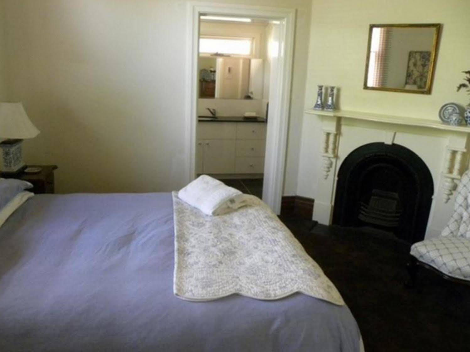 Apartments on the Park Studio 19