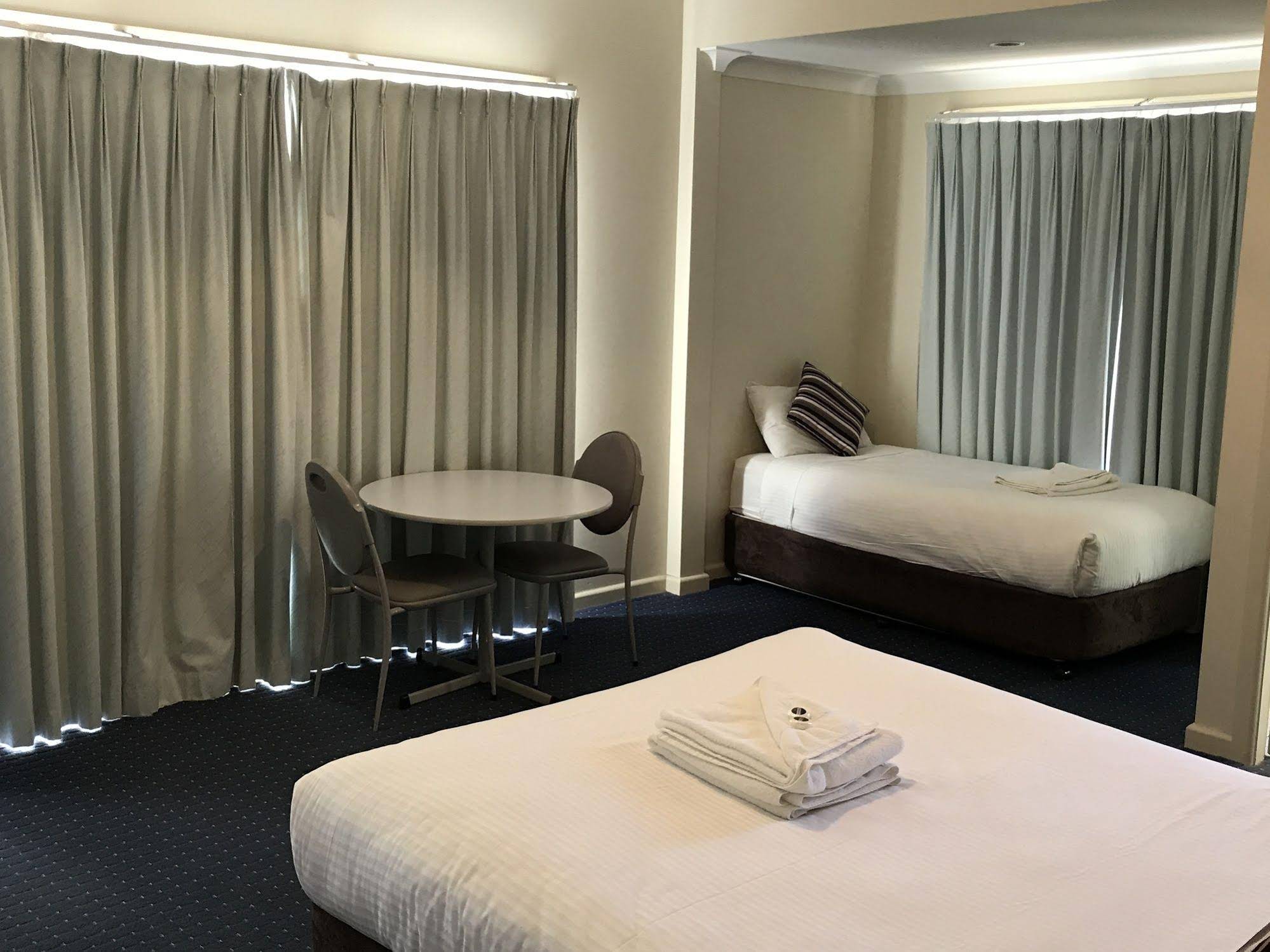 Best Western Orange Motor Lodge