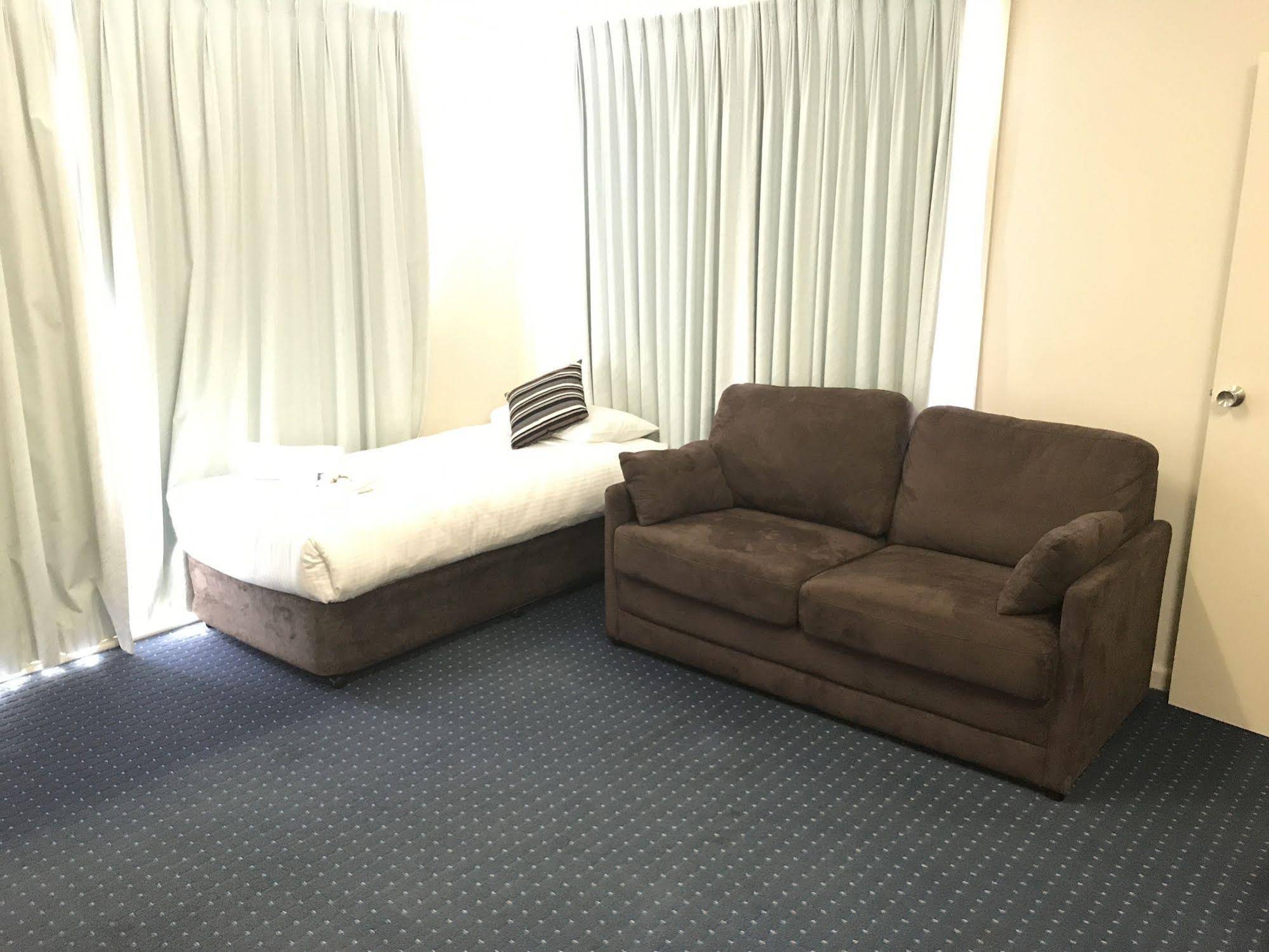 Best Western Orange Motor Lodge