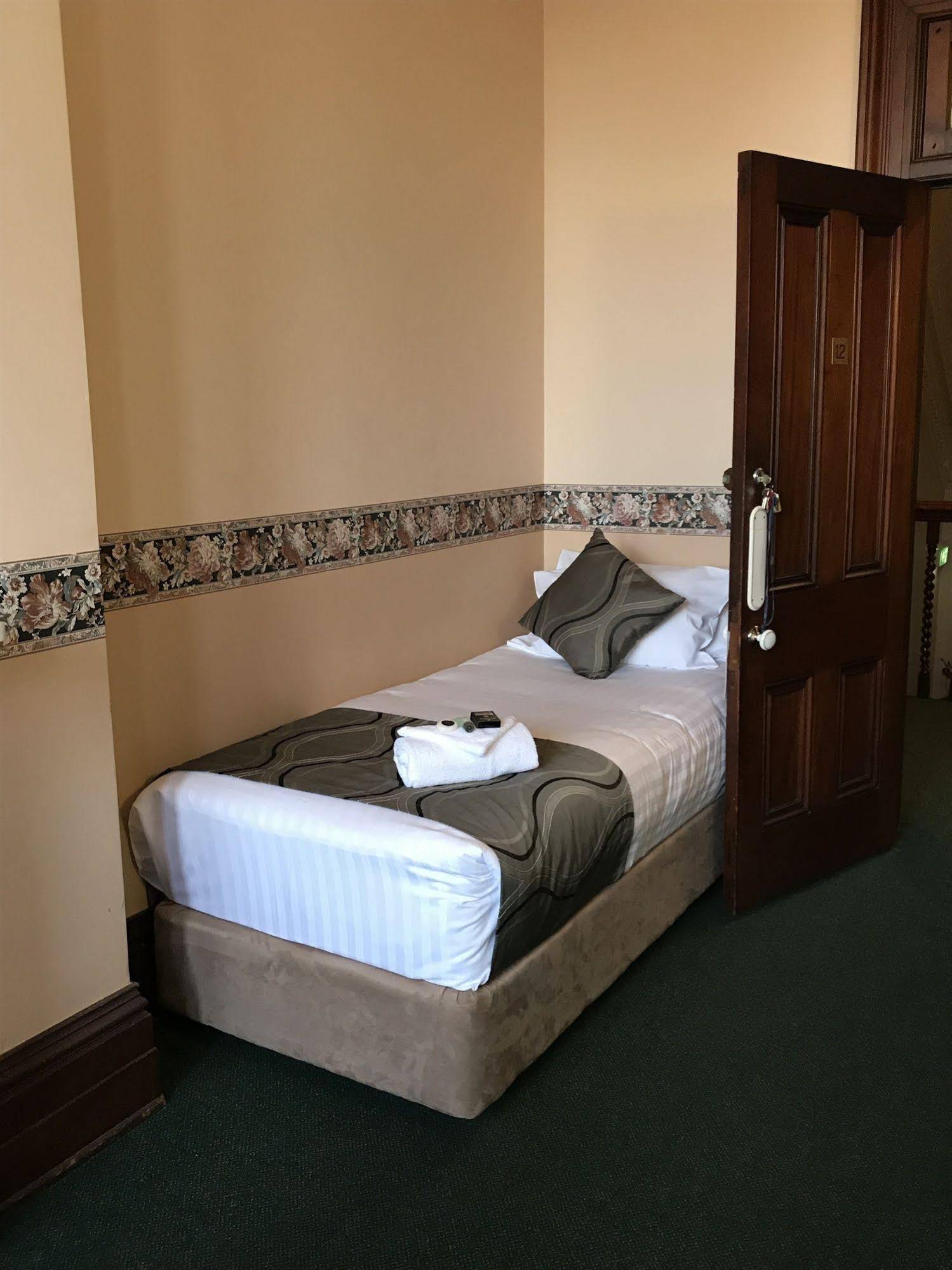 Duntryleague Guesthouse & Golf Club