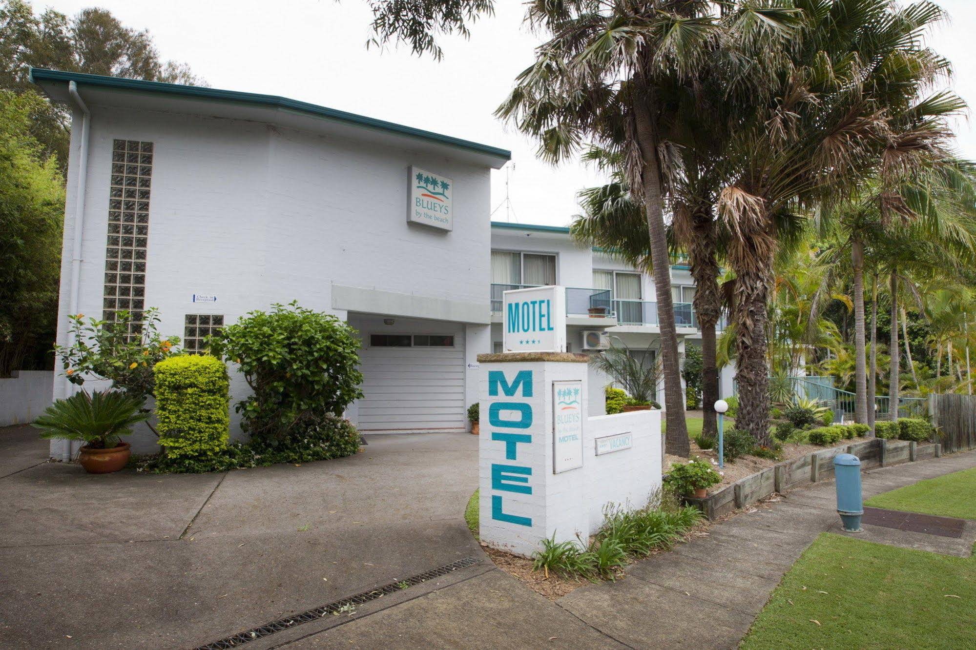 Blueys By The Beach Motel