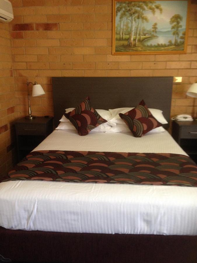 North Parkes Motel