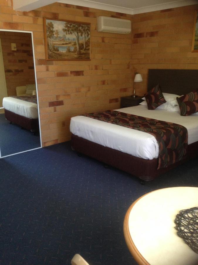 North Parkes Motel