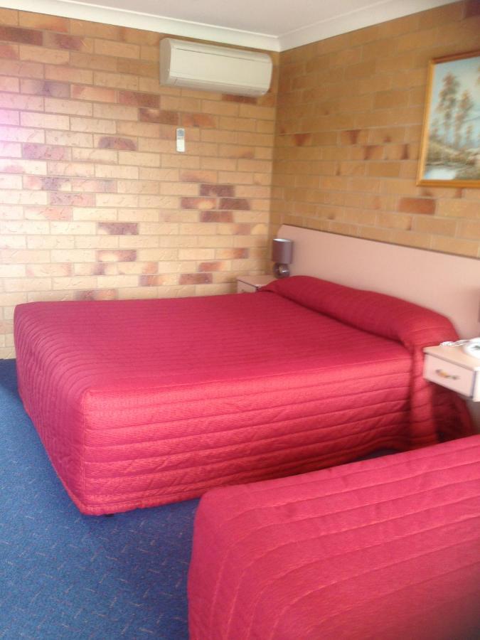 North Parkes Motel