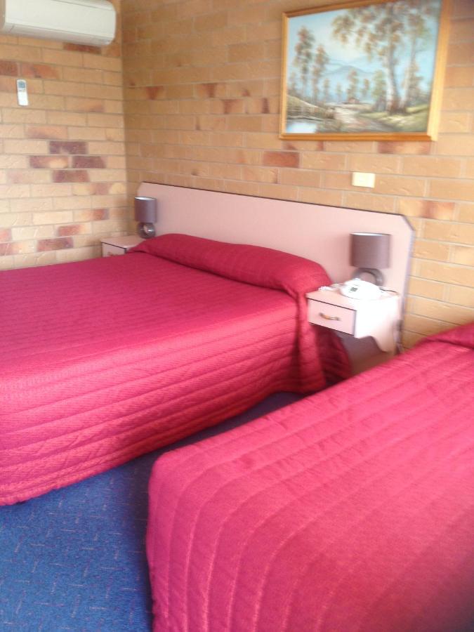 North Parkes Motel