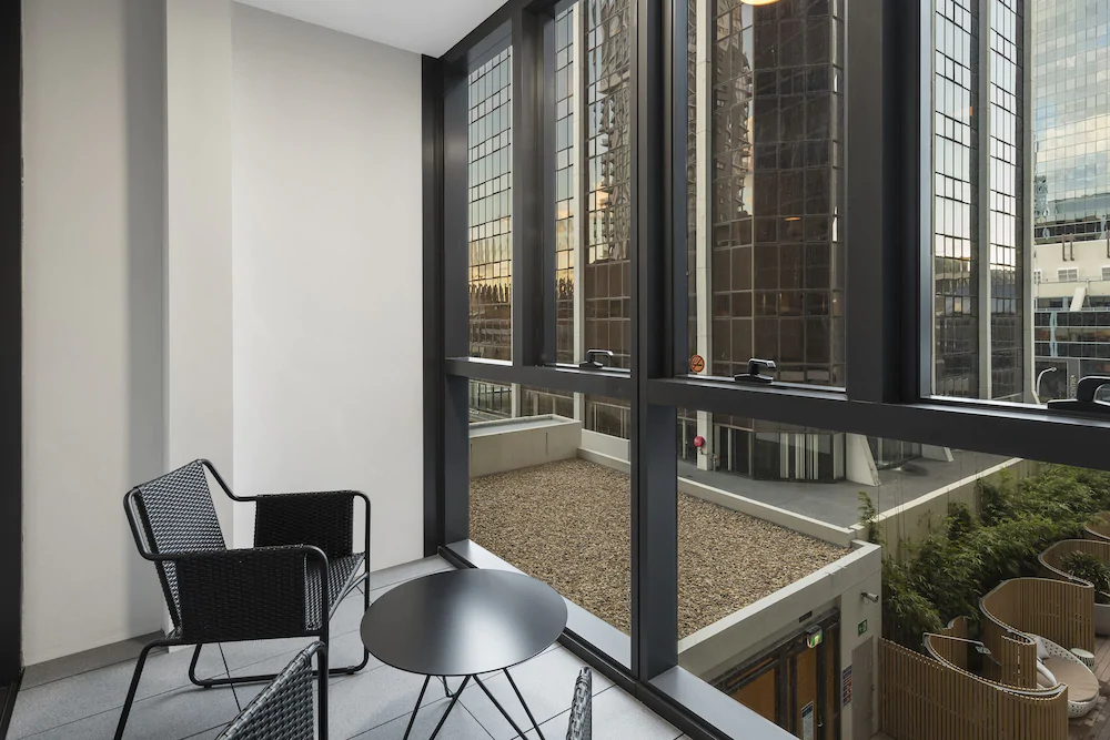 SKYE Hotel Suites Parramatta