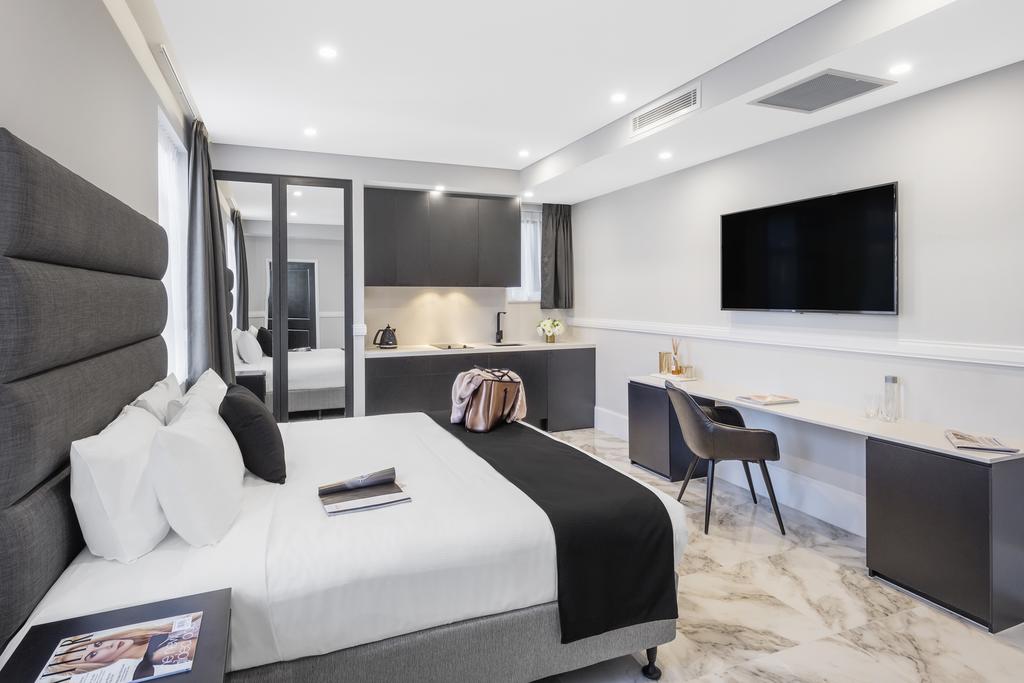 Holiday Inn & Suites Parramatta Marsden Street