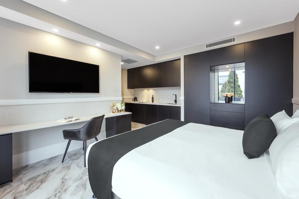 Holiday Inn & Suites Parramatta Marsden Street