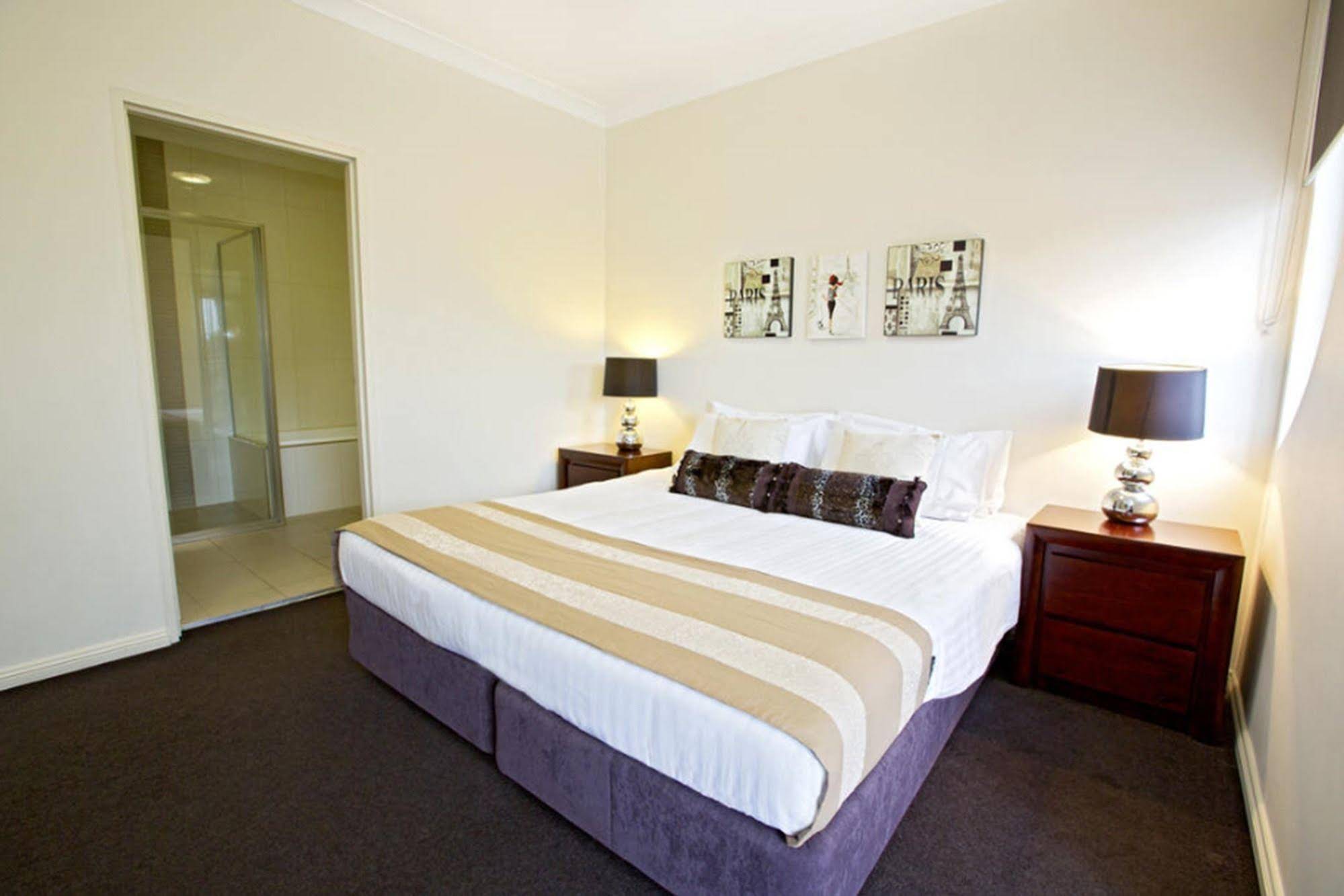 Astina Serviced Apartments - Central