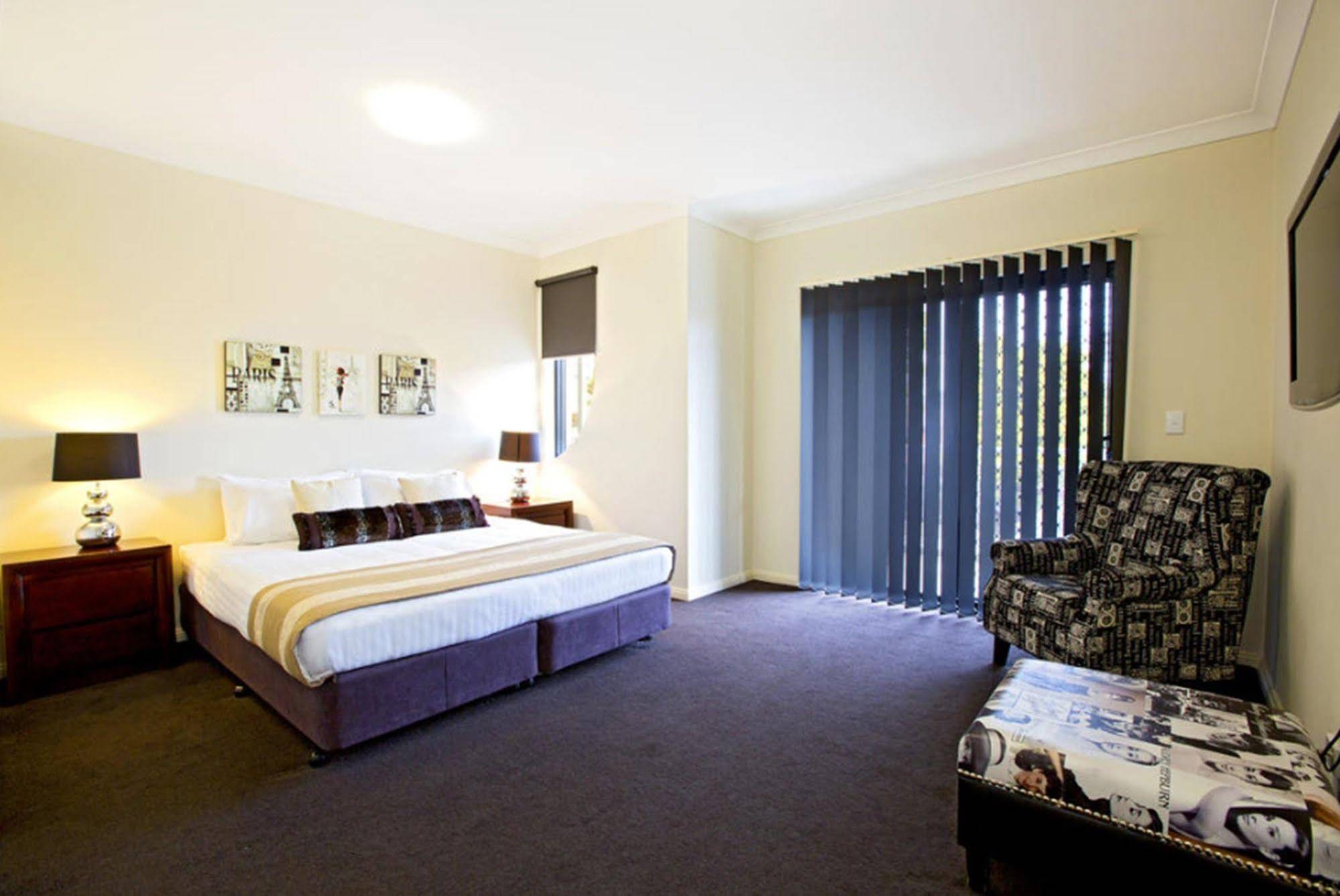Astina Serviced Apartments - Central