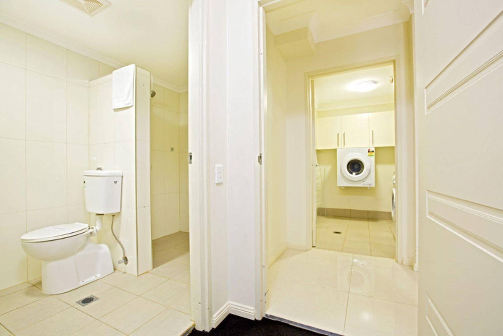 Astina Serviced Apartments - Central