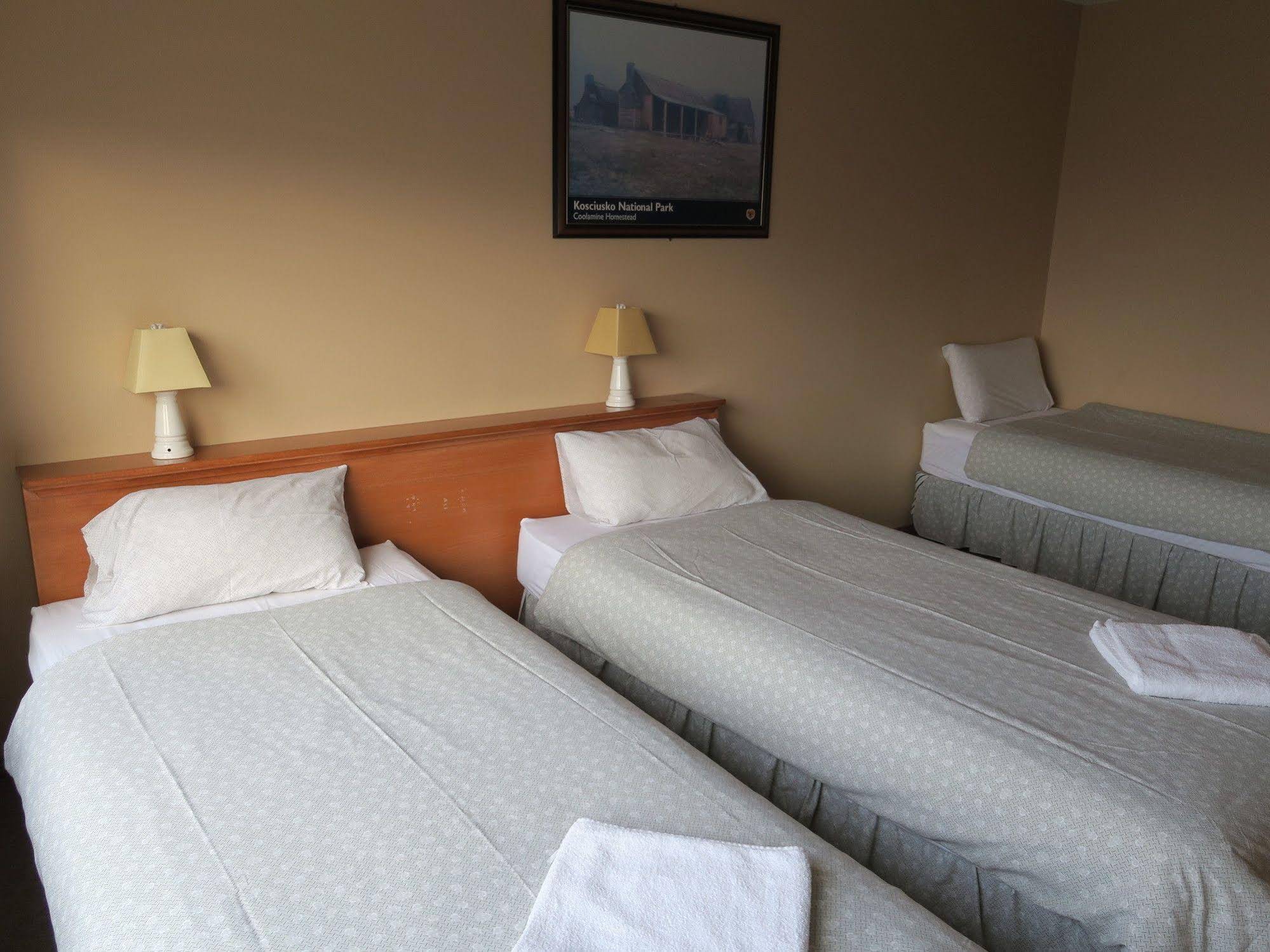 Sundeck Hotel