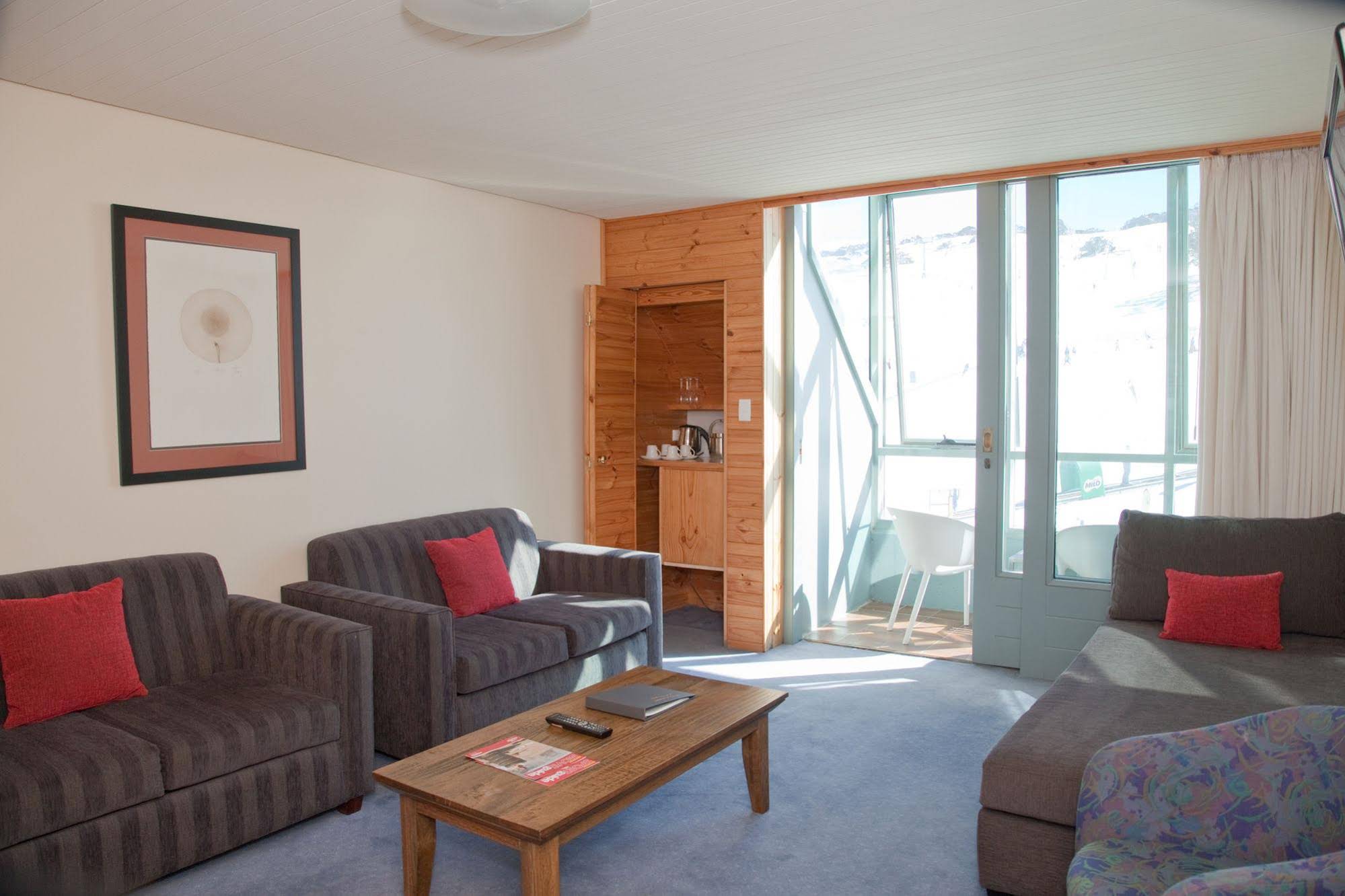 The Perisher Valley Hotel