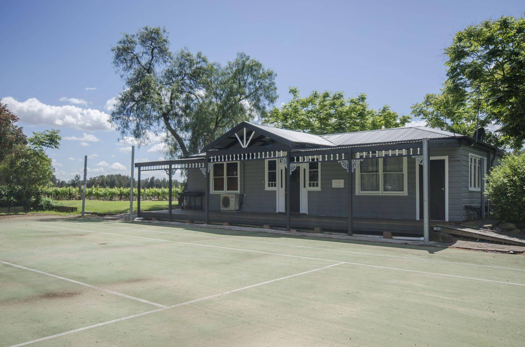 Casuarina Motel Suites