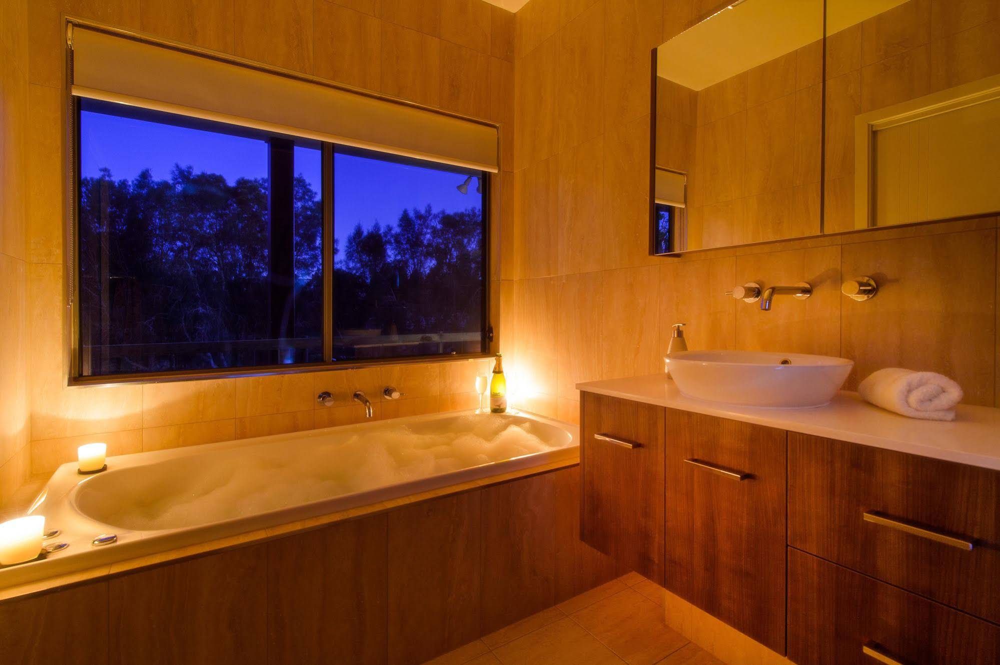 Ana Mandara Luxury Bed and Breakfast