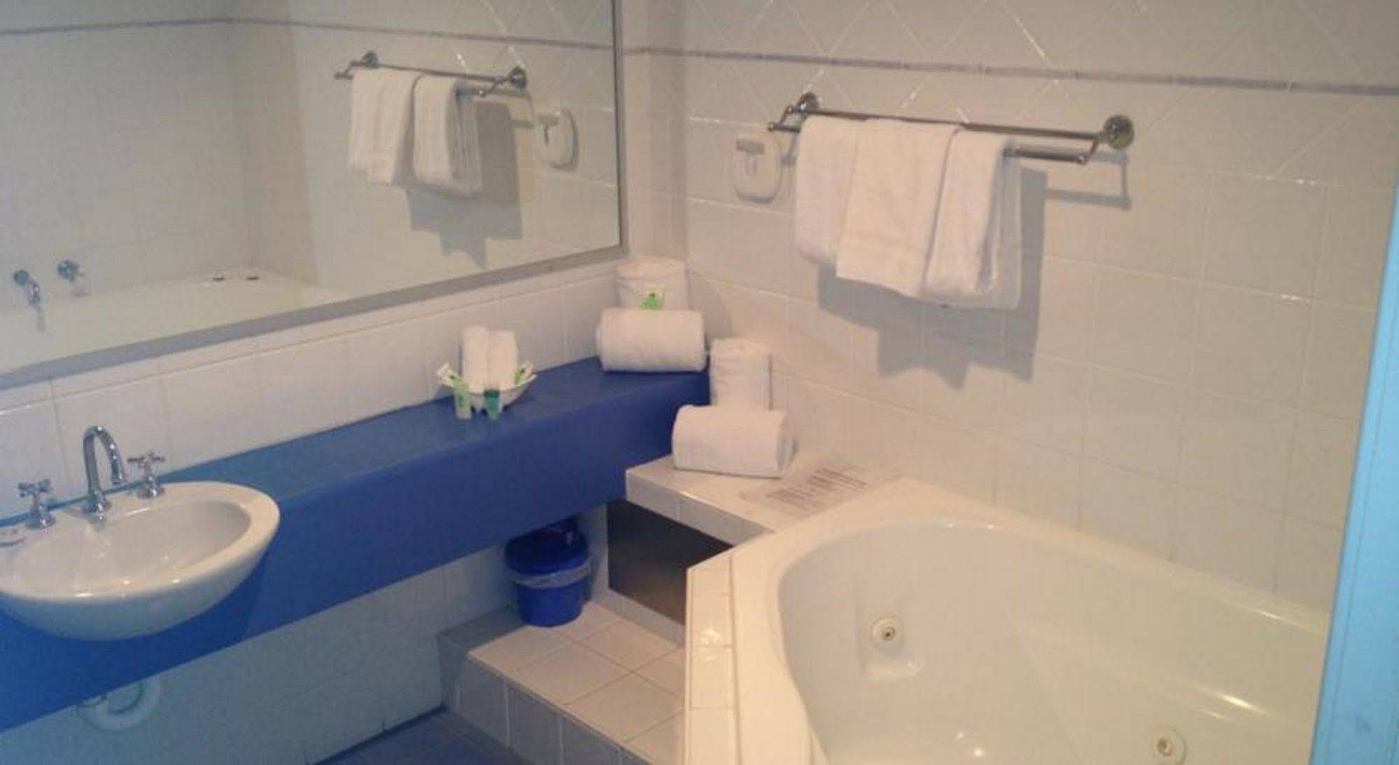 Beaches Holiday Apartments