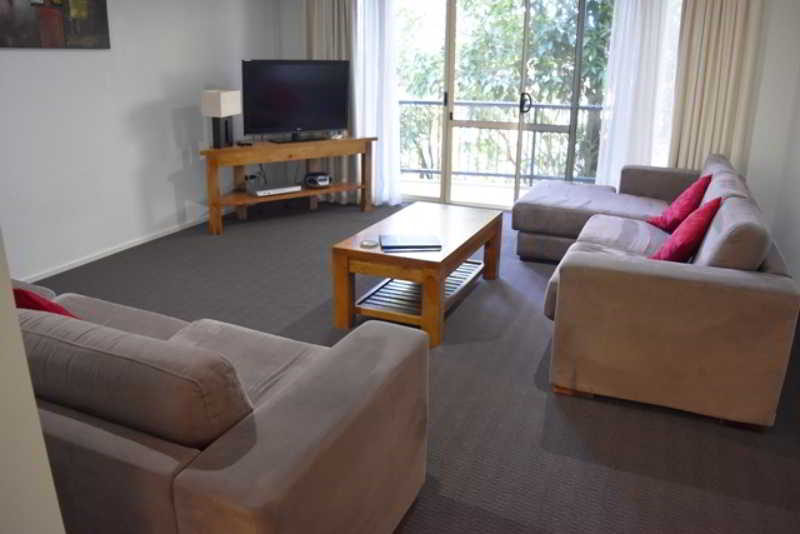 Beachside Holiday Apartments