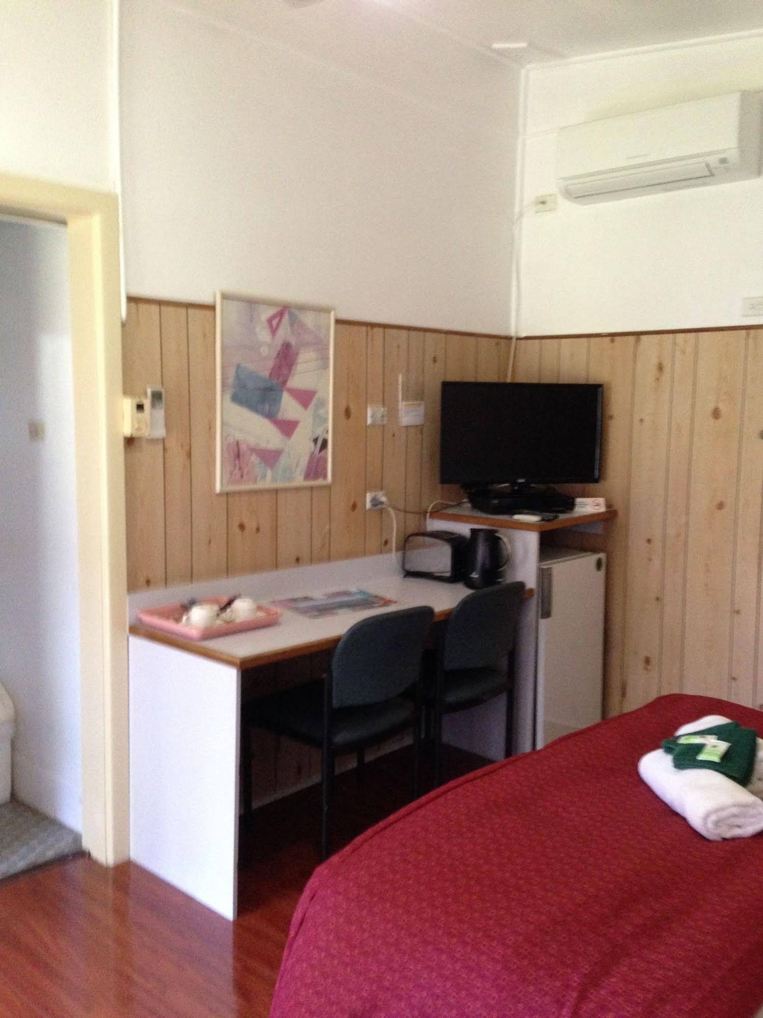 Major Innes Motel