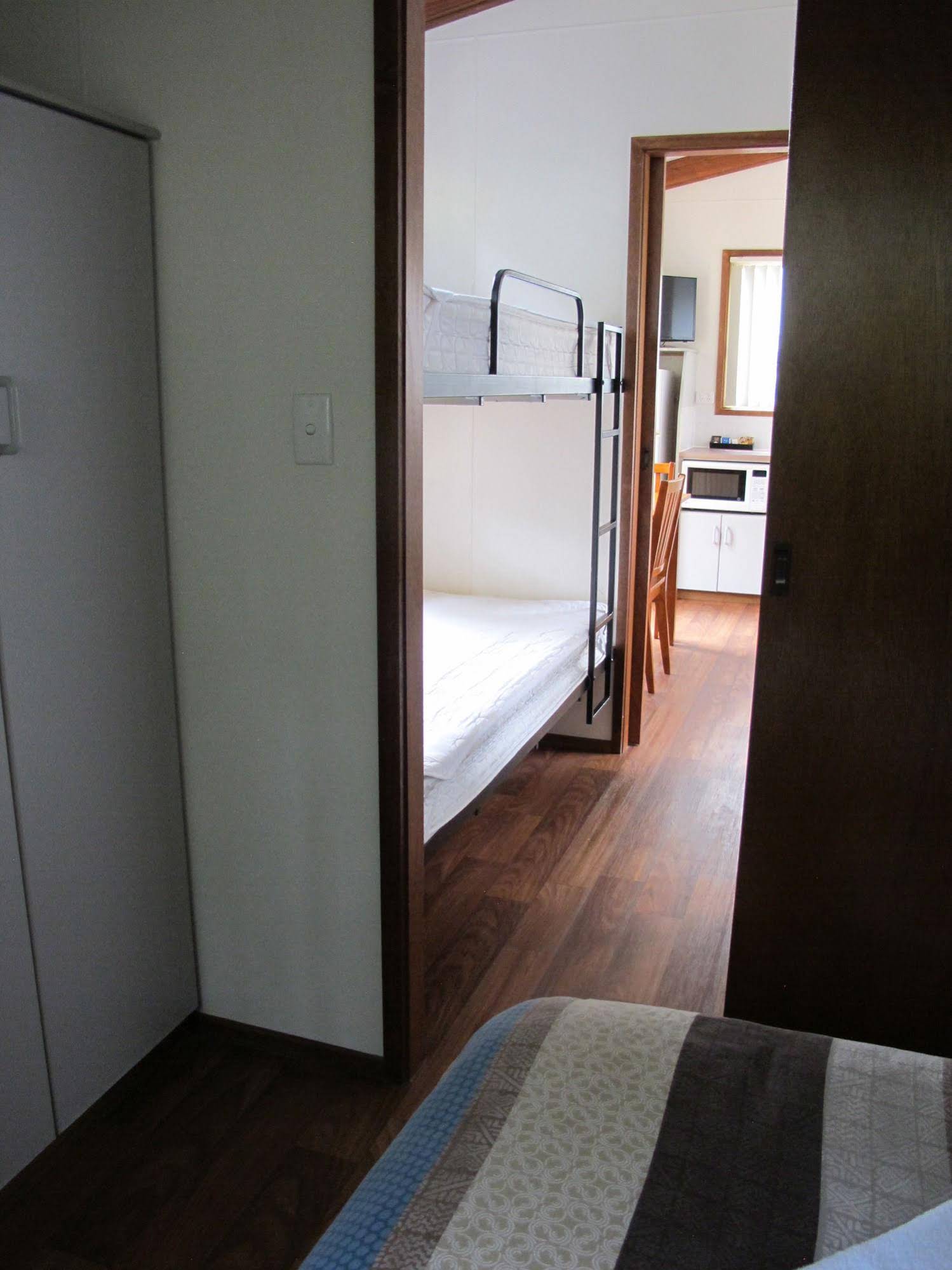 Melaleuca Caravan Park