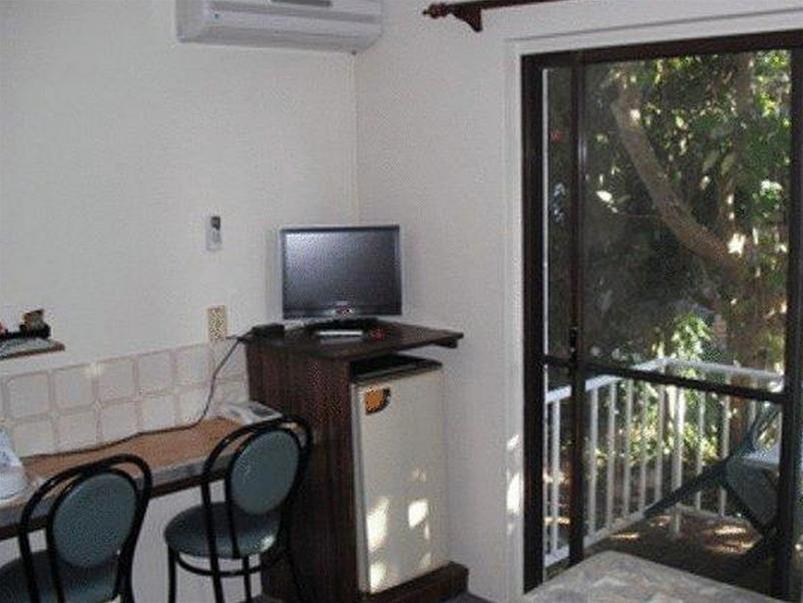 Ocean Breeze Motel