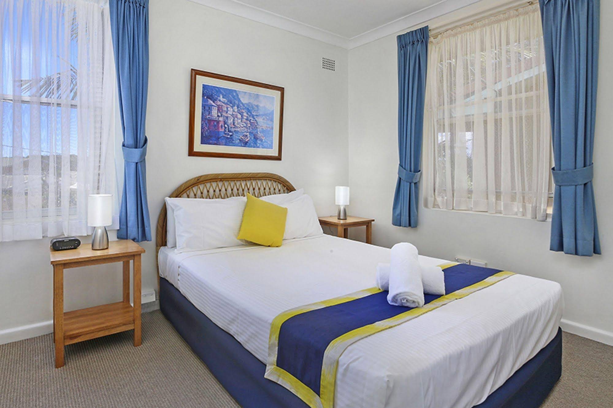 Oxley Cove Apartments