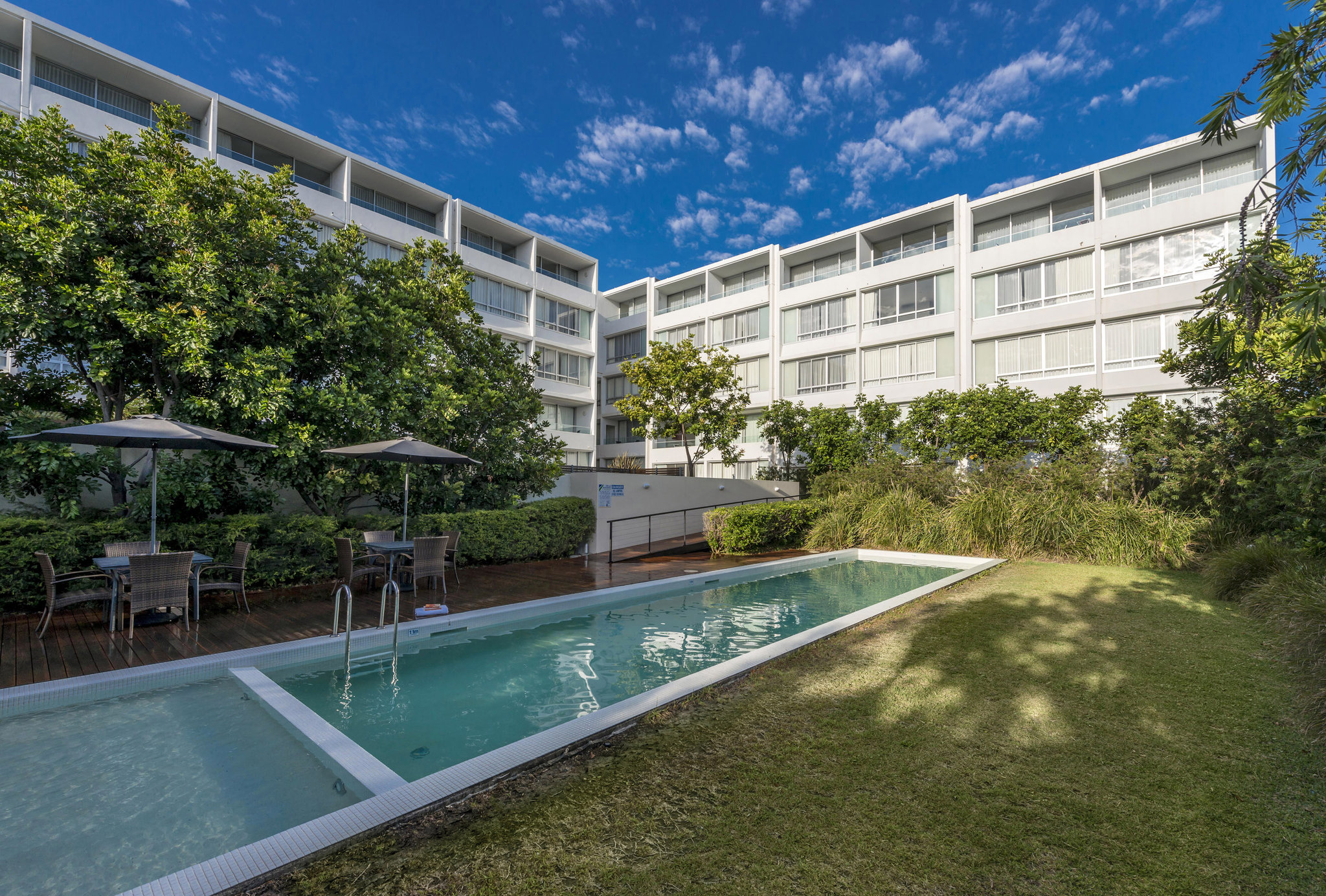 Oaks Nelson Bay Lure Suites