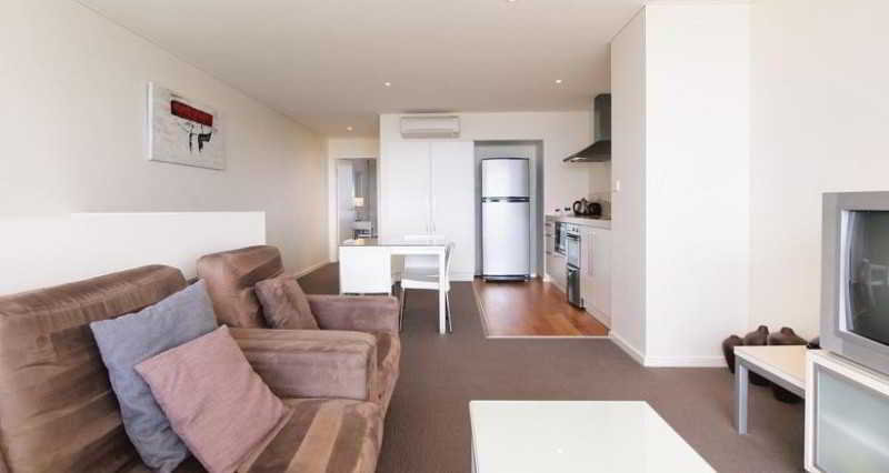 Oaks Nelson Bay Lure Suites