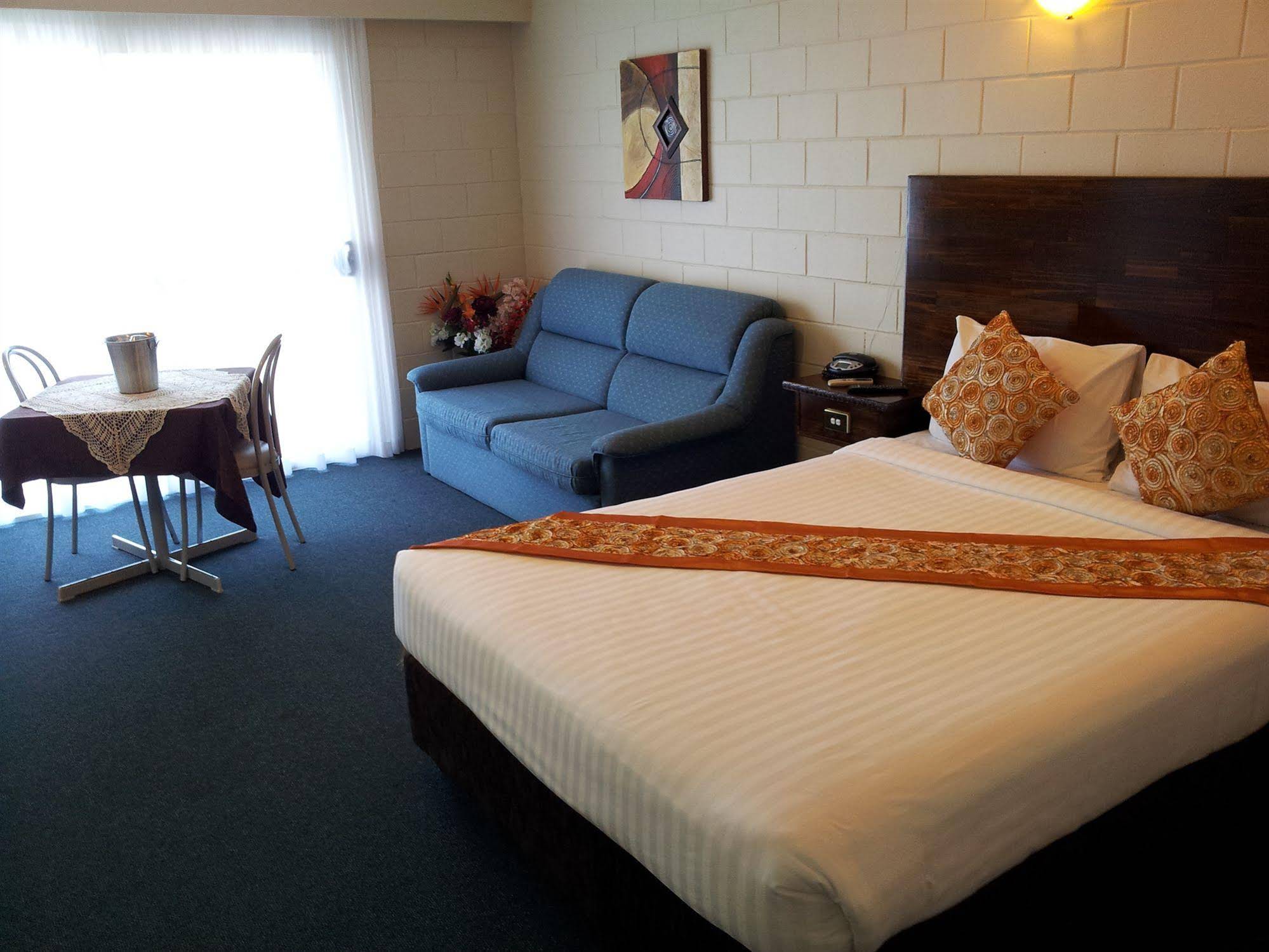The Admiral Nelson Motor Inn