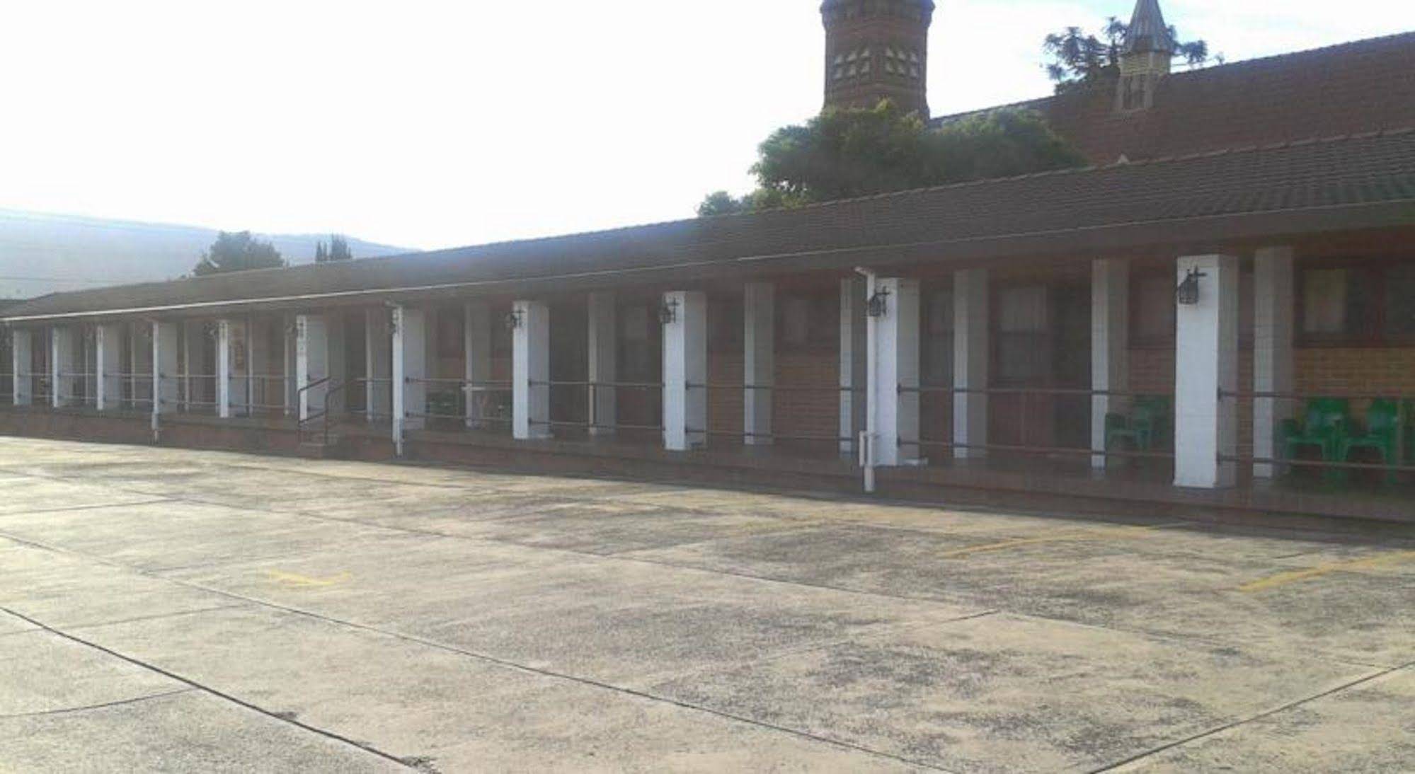 Elsinor Motor Lodge