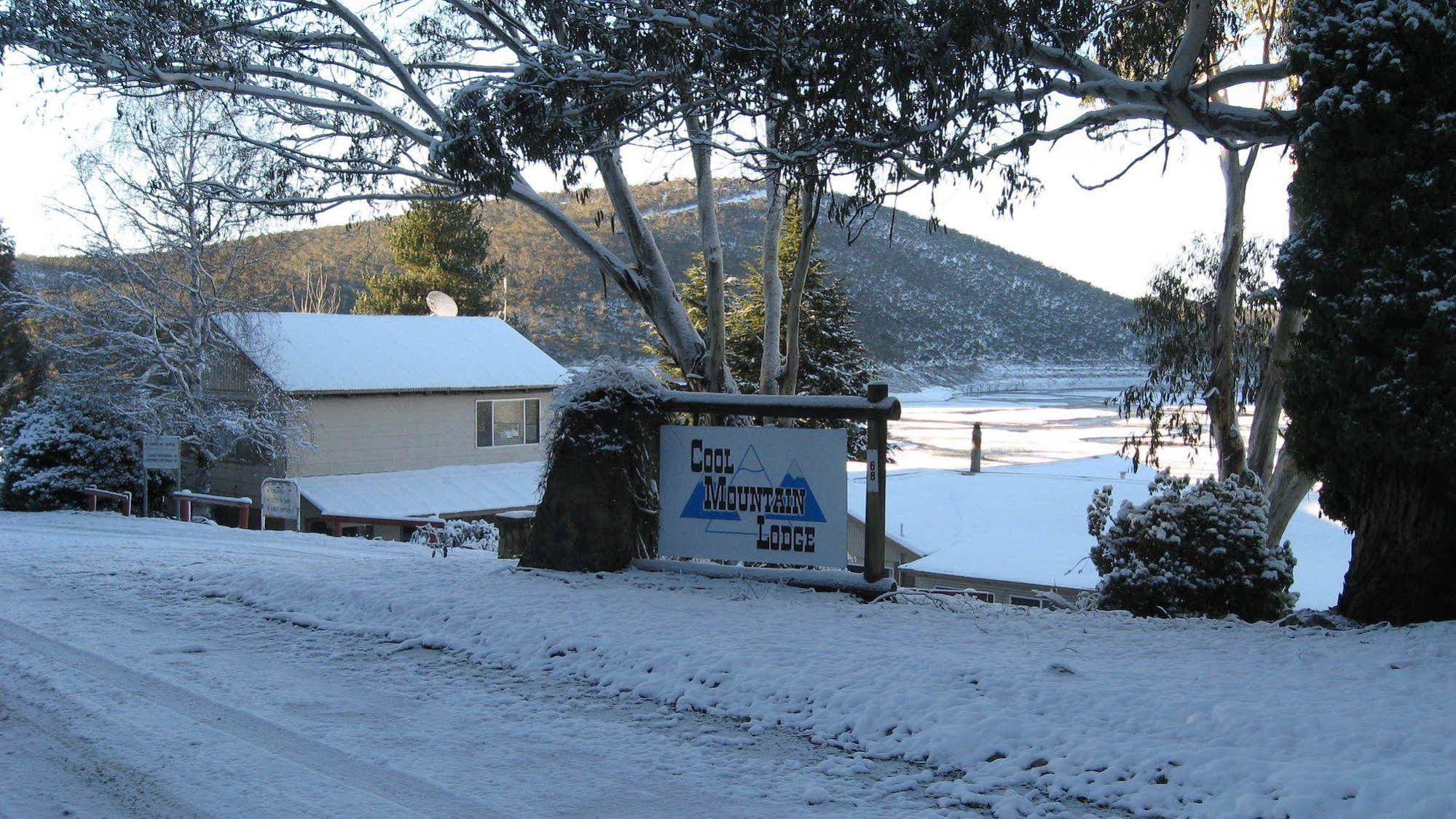 Cool Mountain Lodge