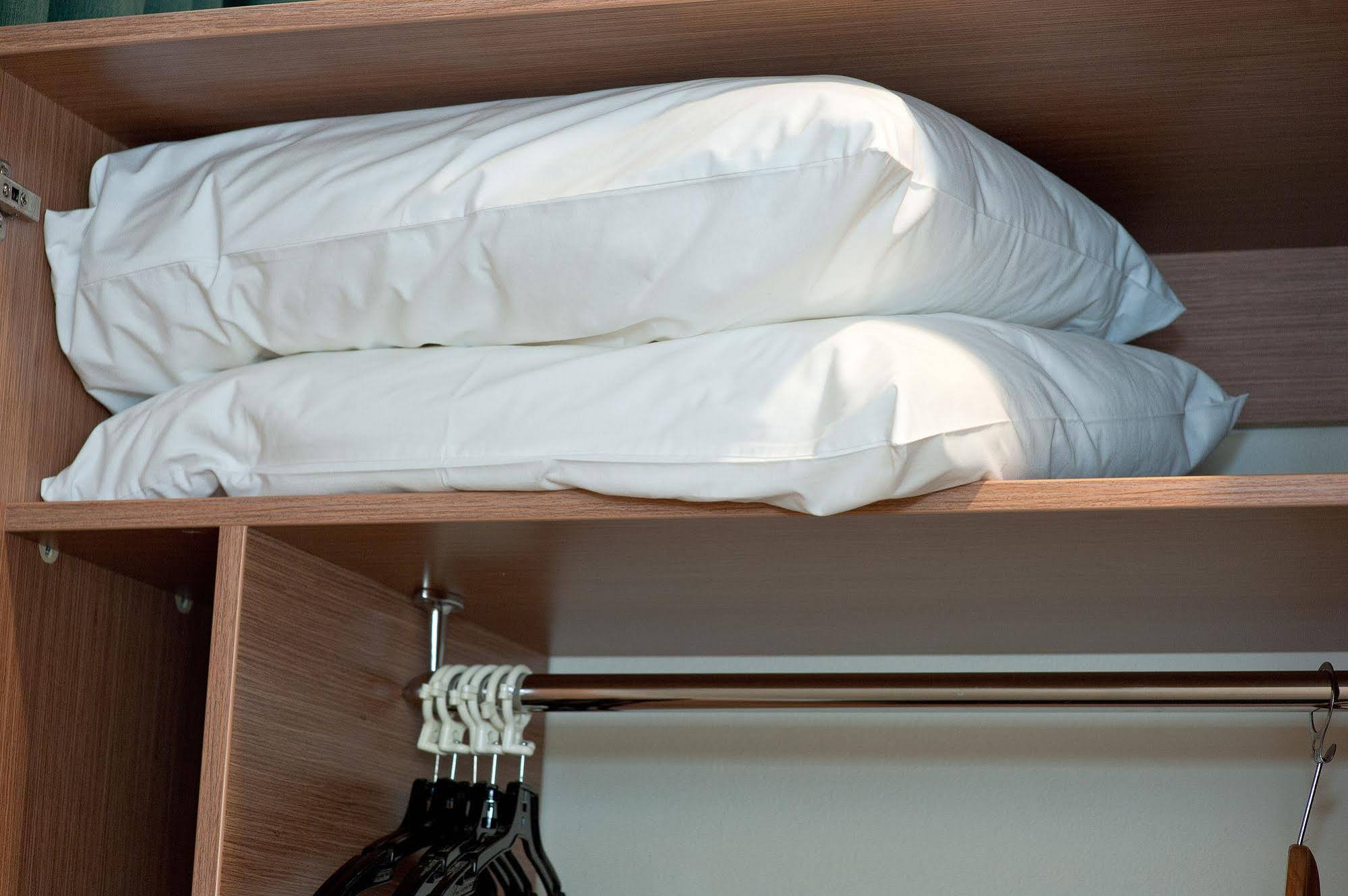 Colonial Terrace Motor Inn