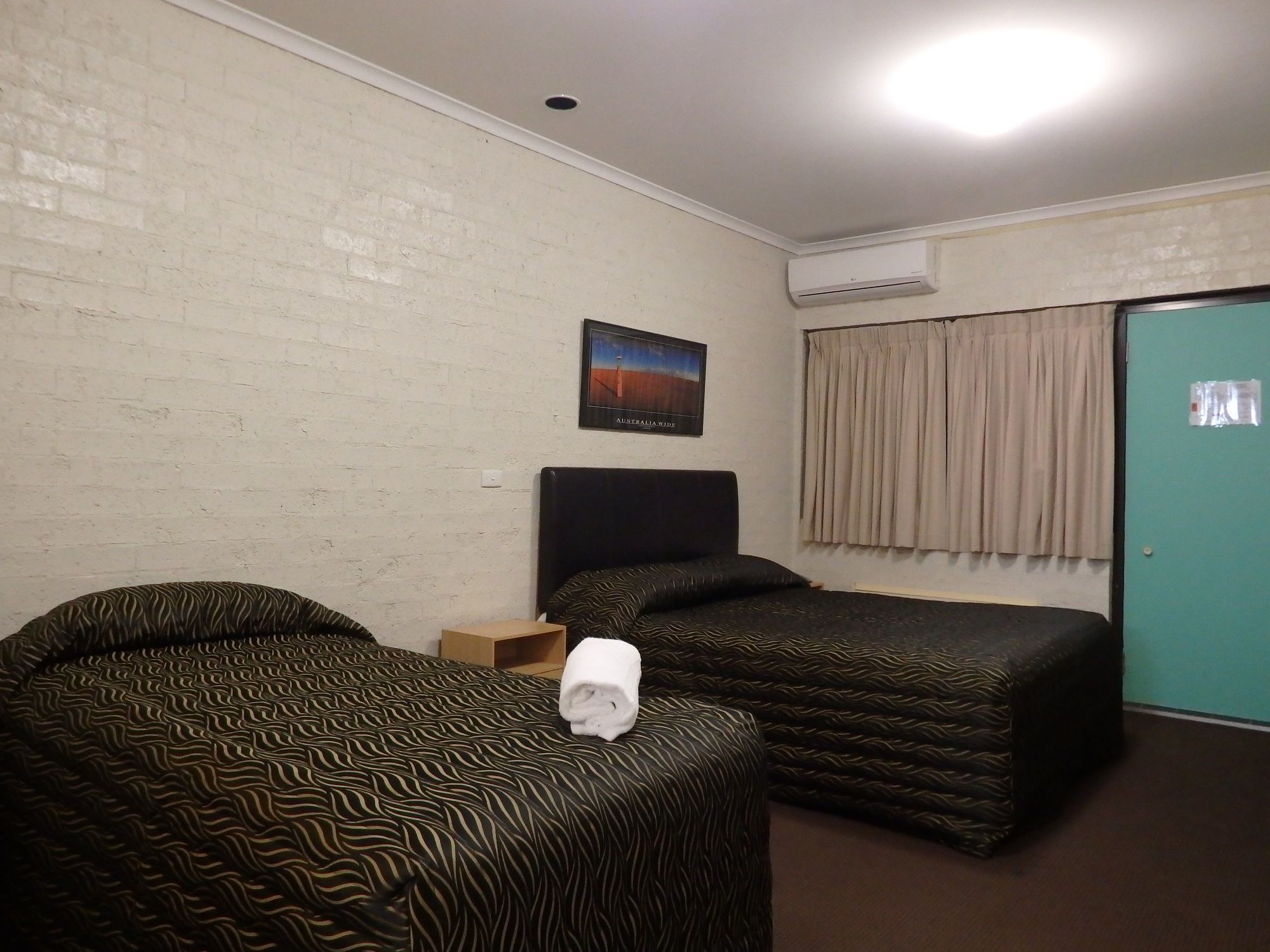 Country Comfort Motto Farm Motel