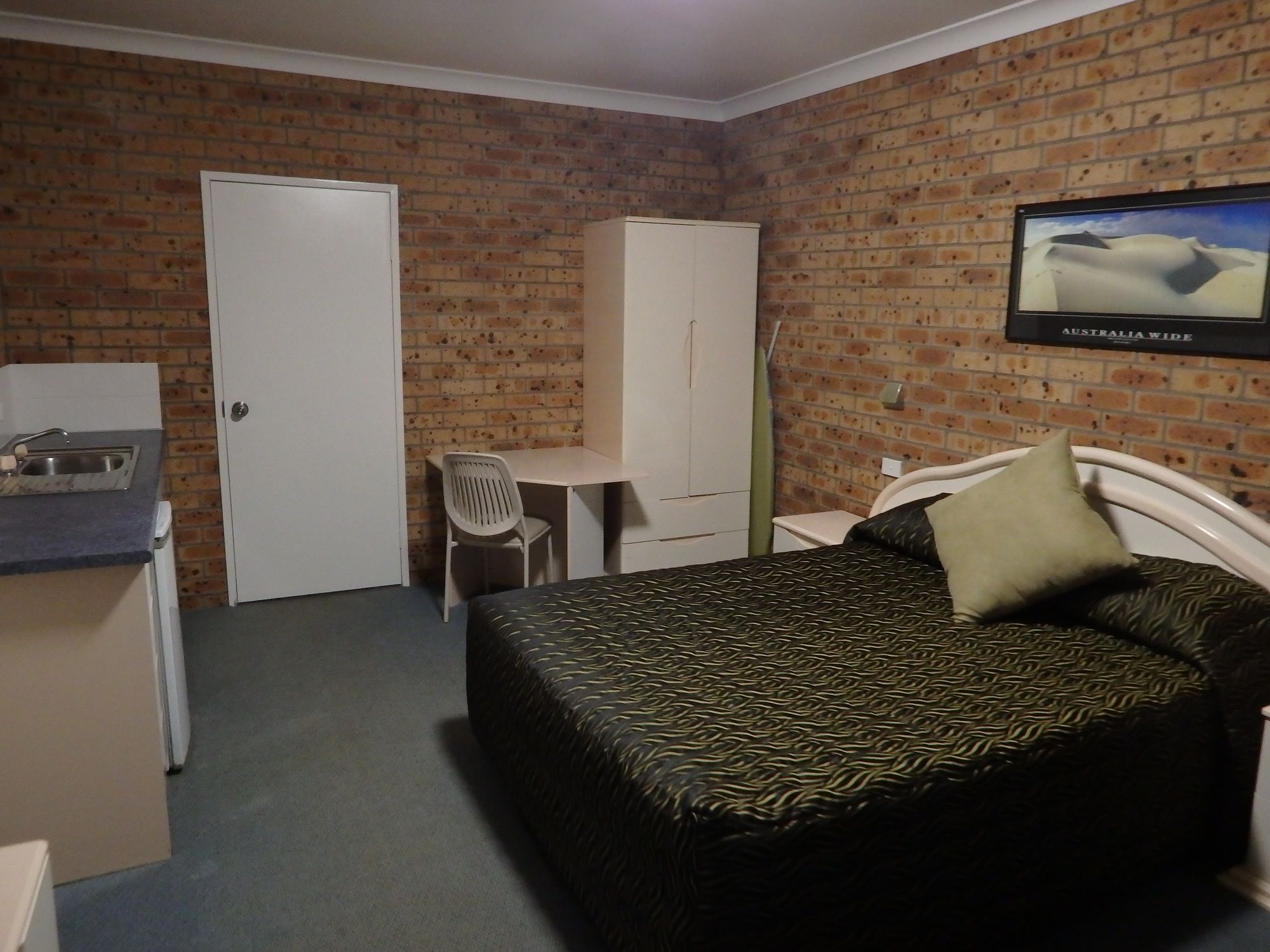 Country Comfort Motto Farm Motel