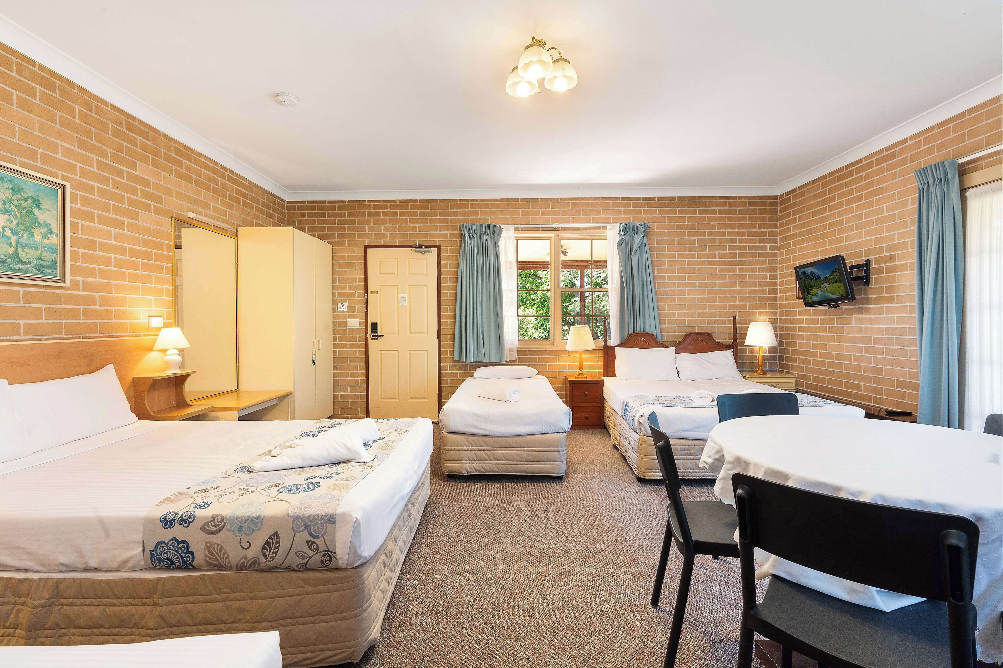 SureStay Hotel by Best Western, New Inn Richmond