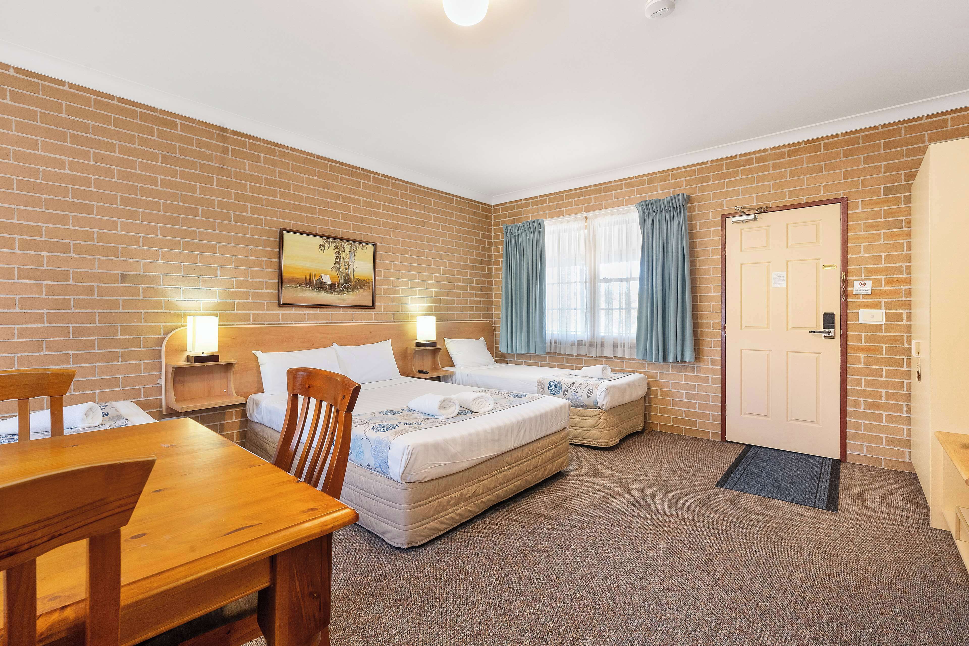 SureStay Hotel by Best Western, New Inn Richmond