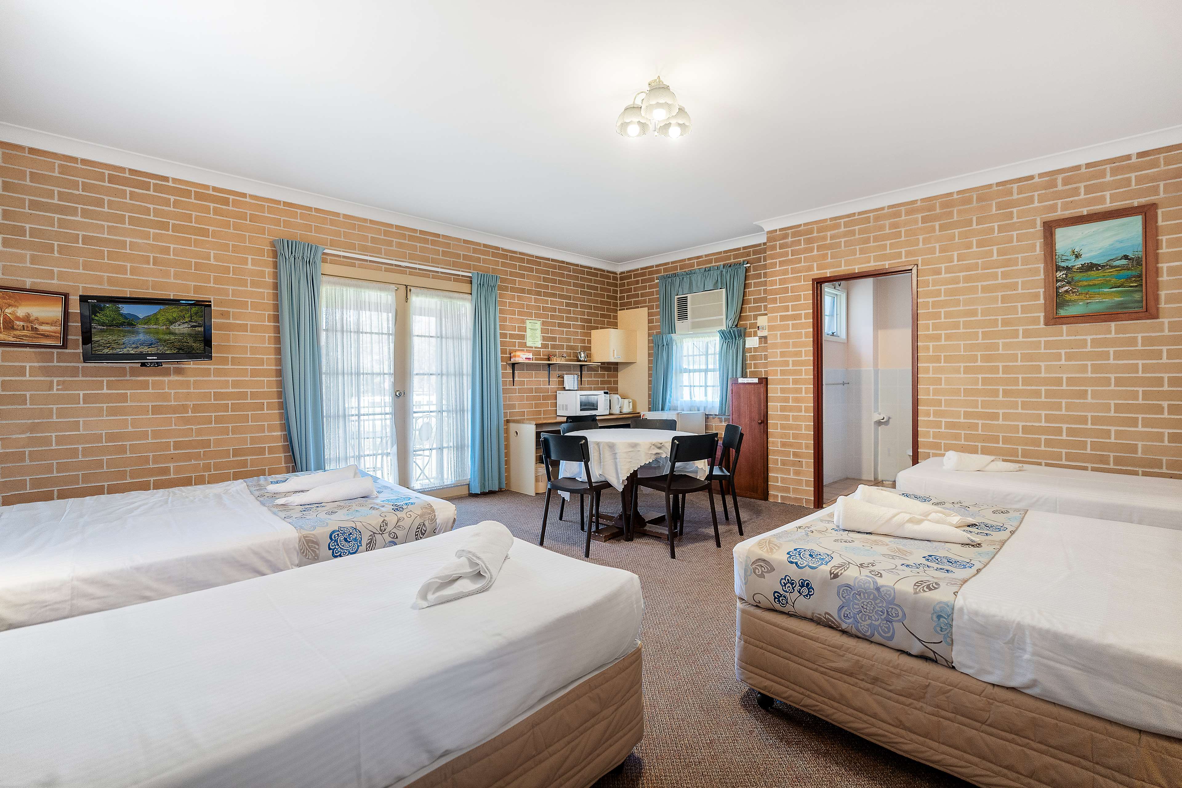 SureStay Hotel by Best Western, New Inn Richmond