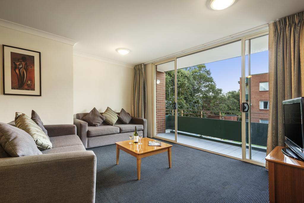 APX Apartments Parramatta