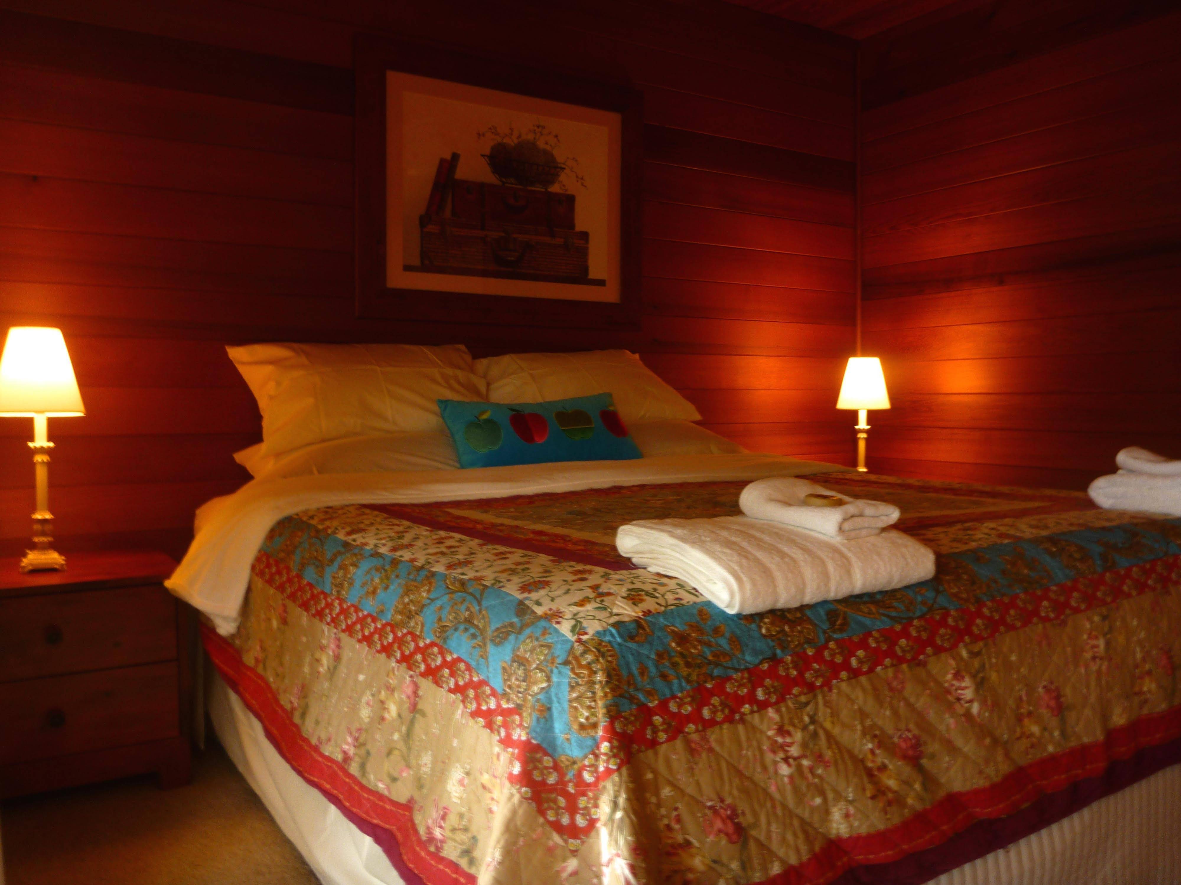 Silverpoint Accommodation