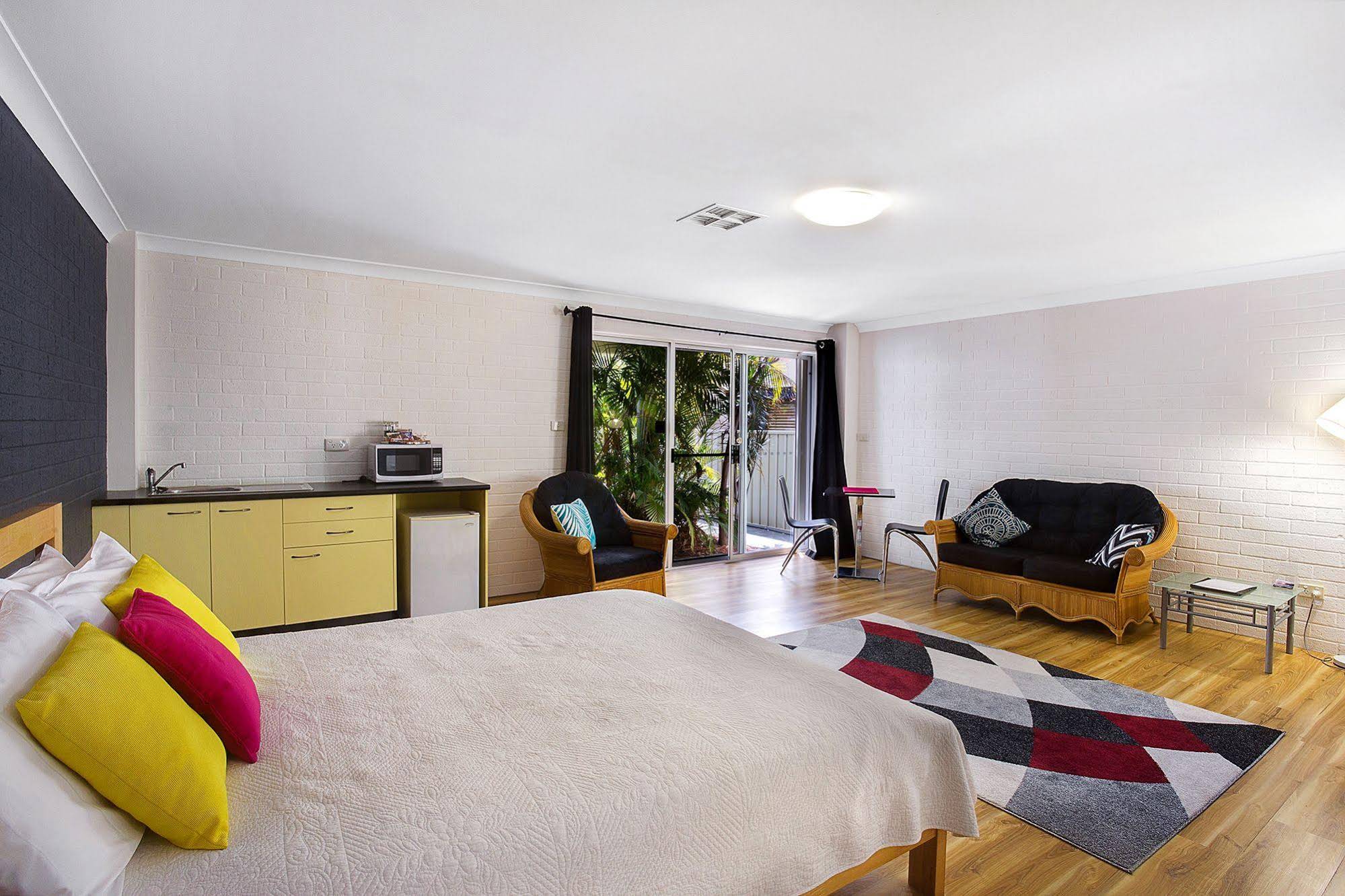 Salamander Beach Luxury Accommodation