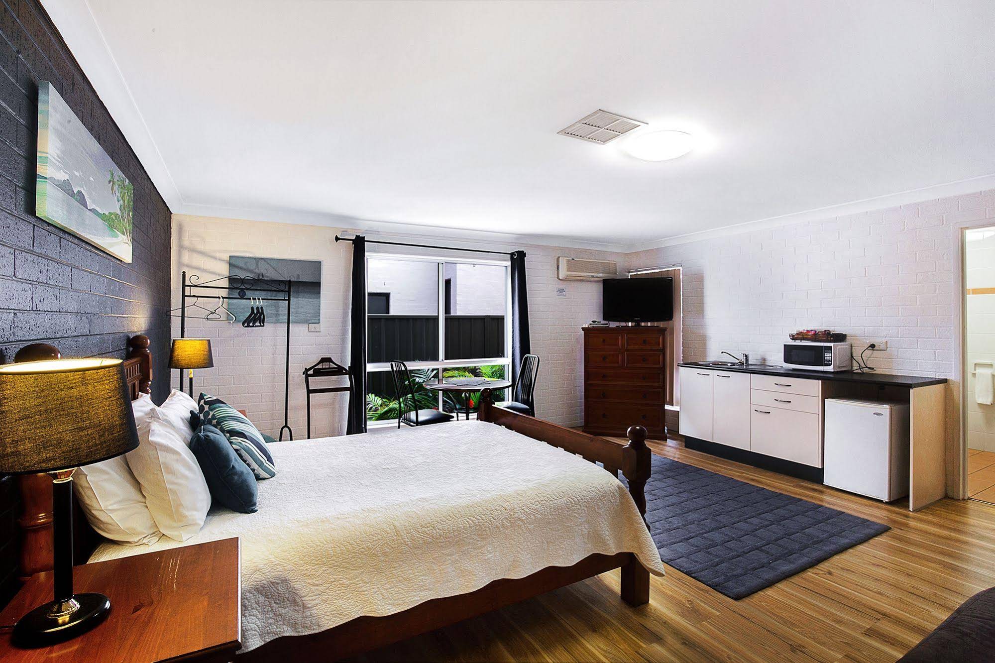 Salamander Beach Luxury Accommodation